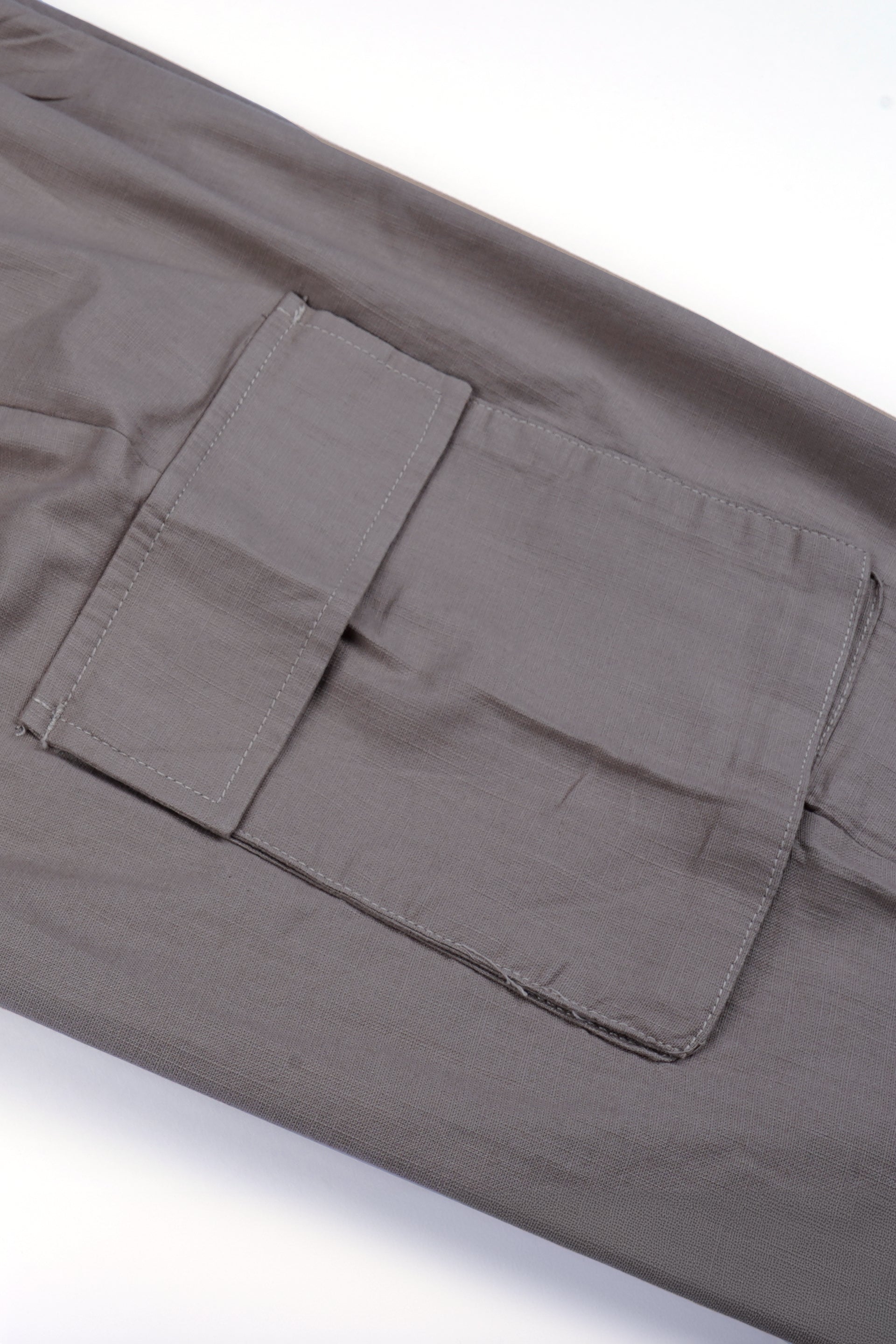 TEXTURED RELAXED FLEXIWAIST CARGO IN BEIGE