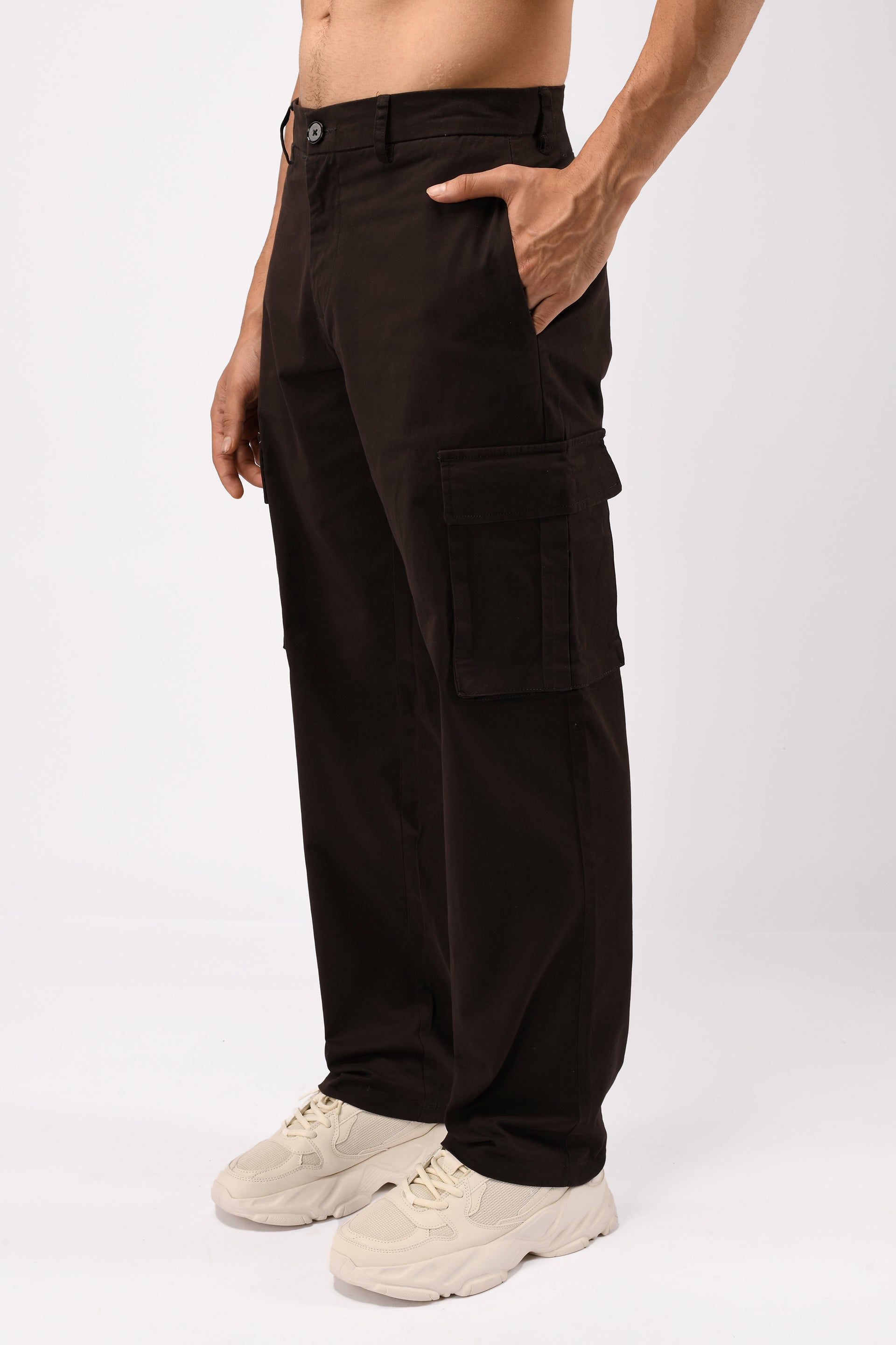 FINEST TWILL RELAXED CARGOS IN BROWN