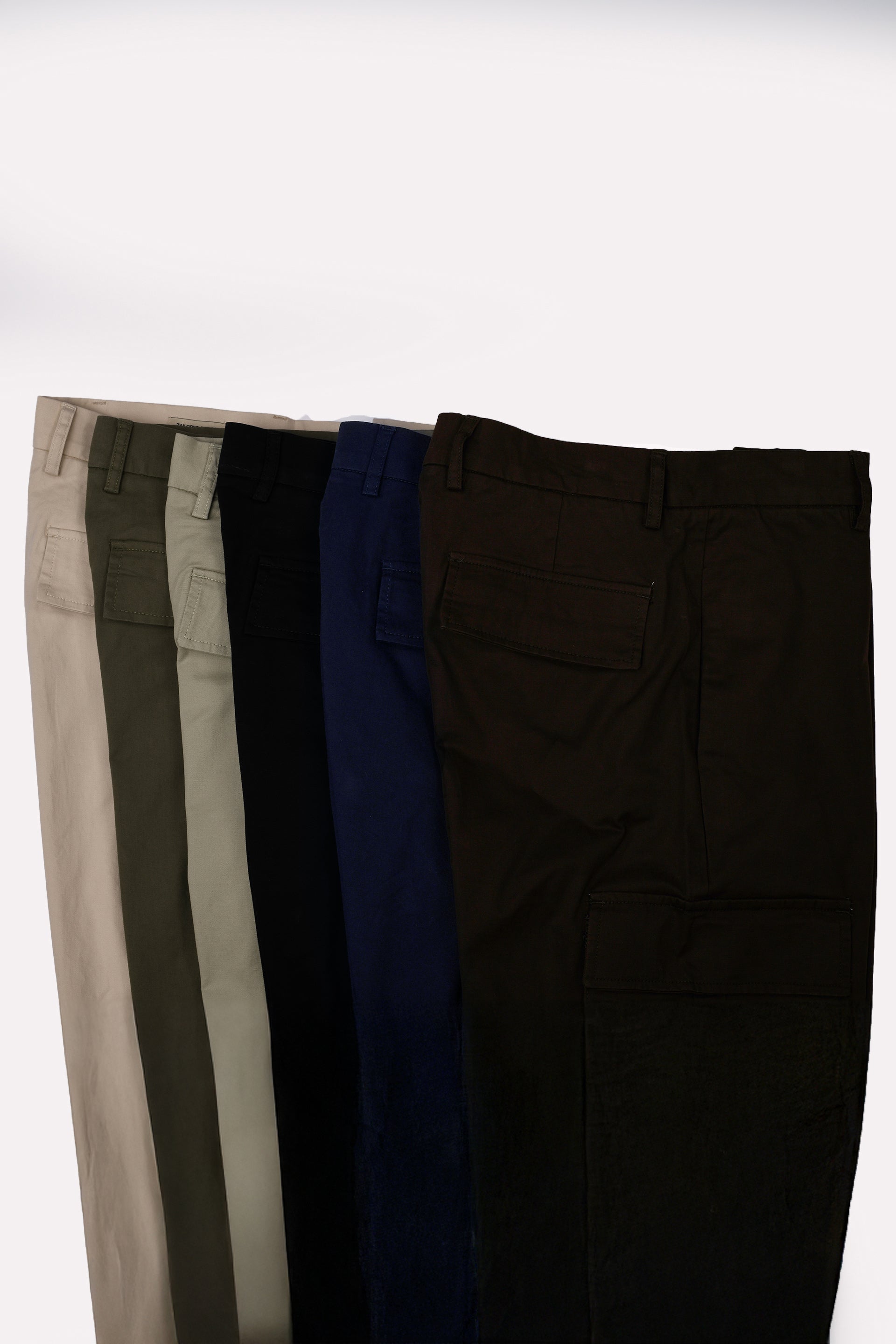 FINEST TWILL RELAXED CARGOS IN BROWN