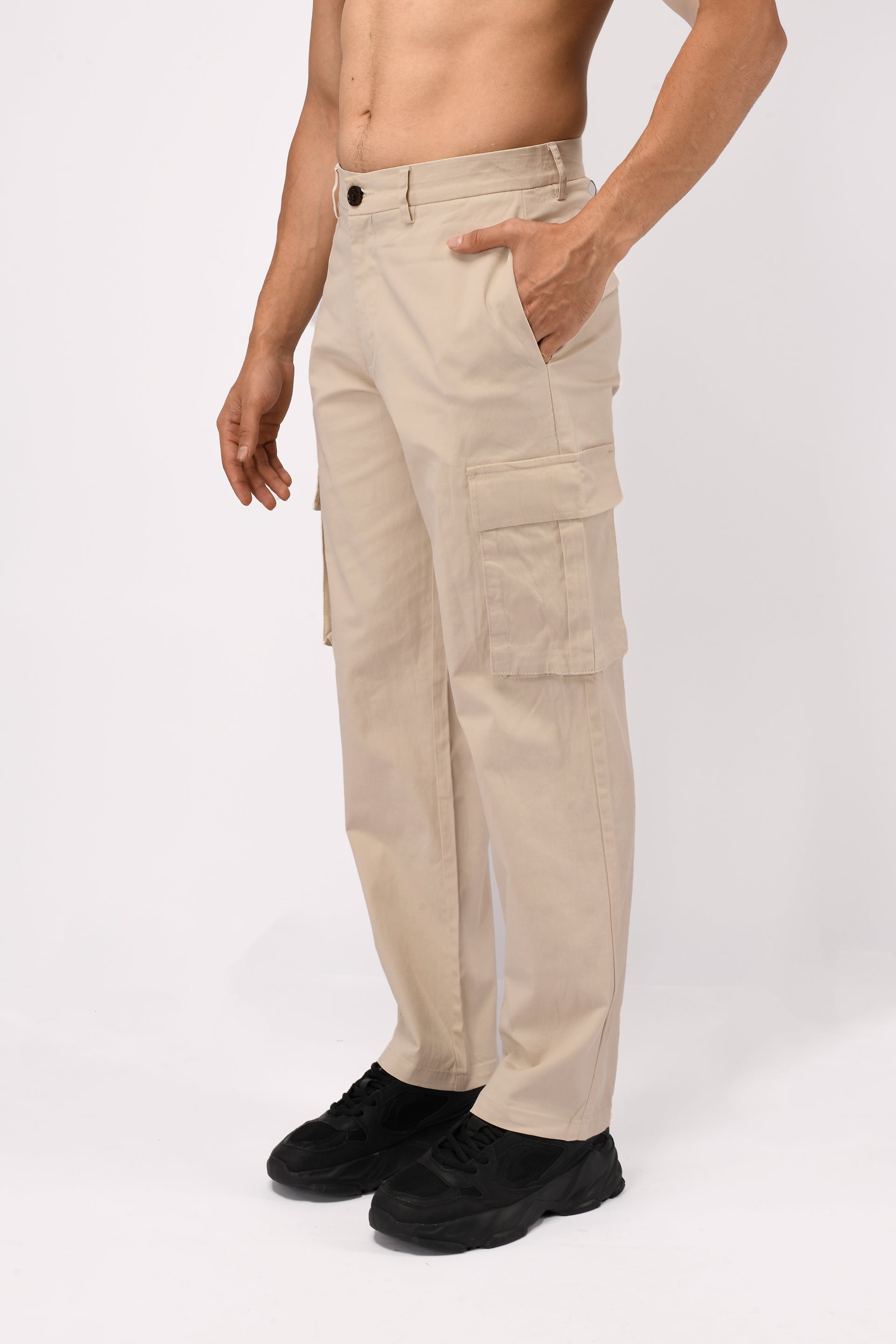 FINEST TWILL RELAXED CARGOS IN CREAM