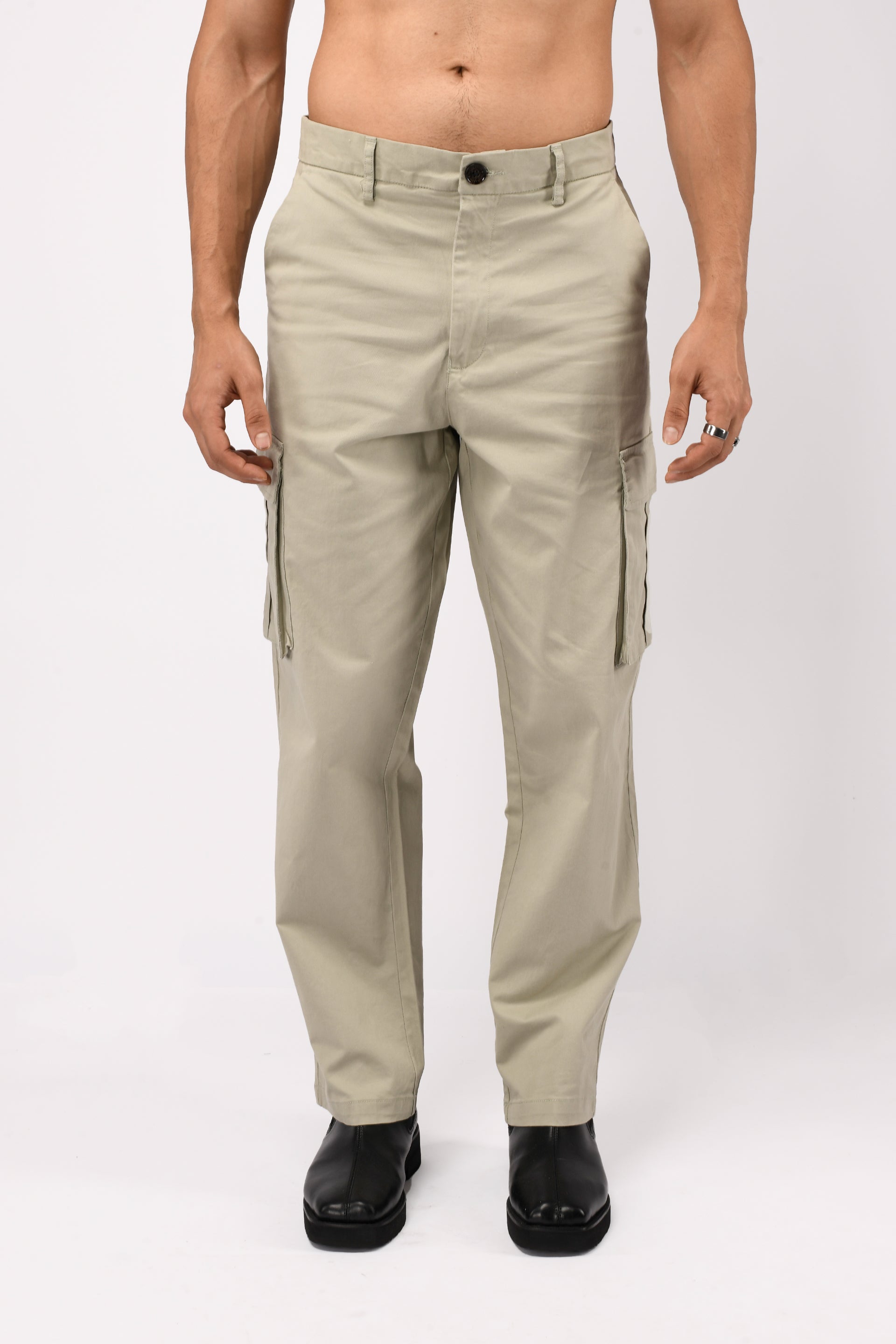 FINEST TWILL RELAXED CARGOS IN PISTACHIO