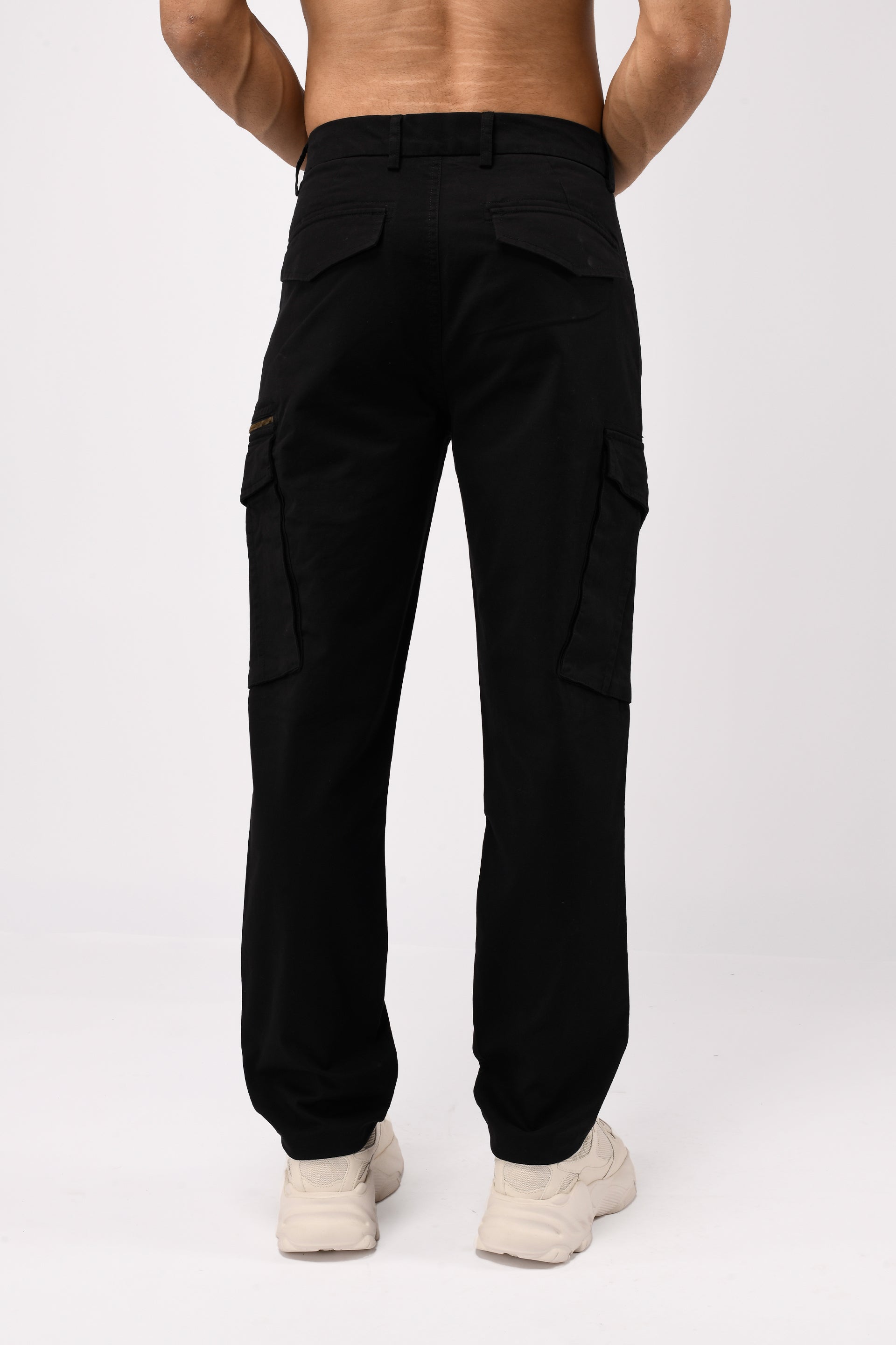 Utility Zip Tailored Cargo Pants In Black