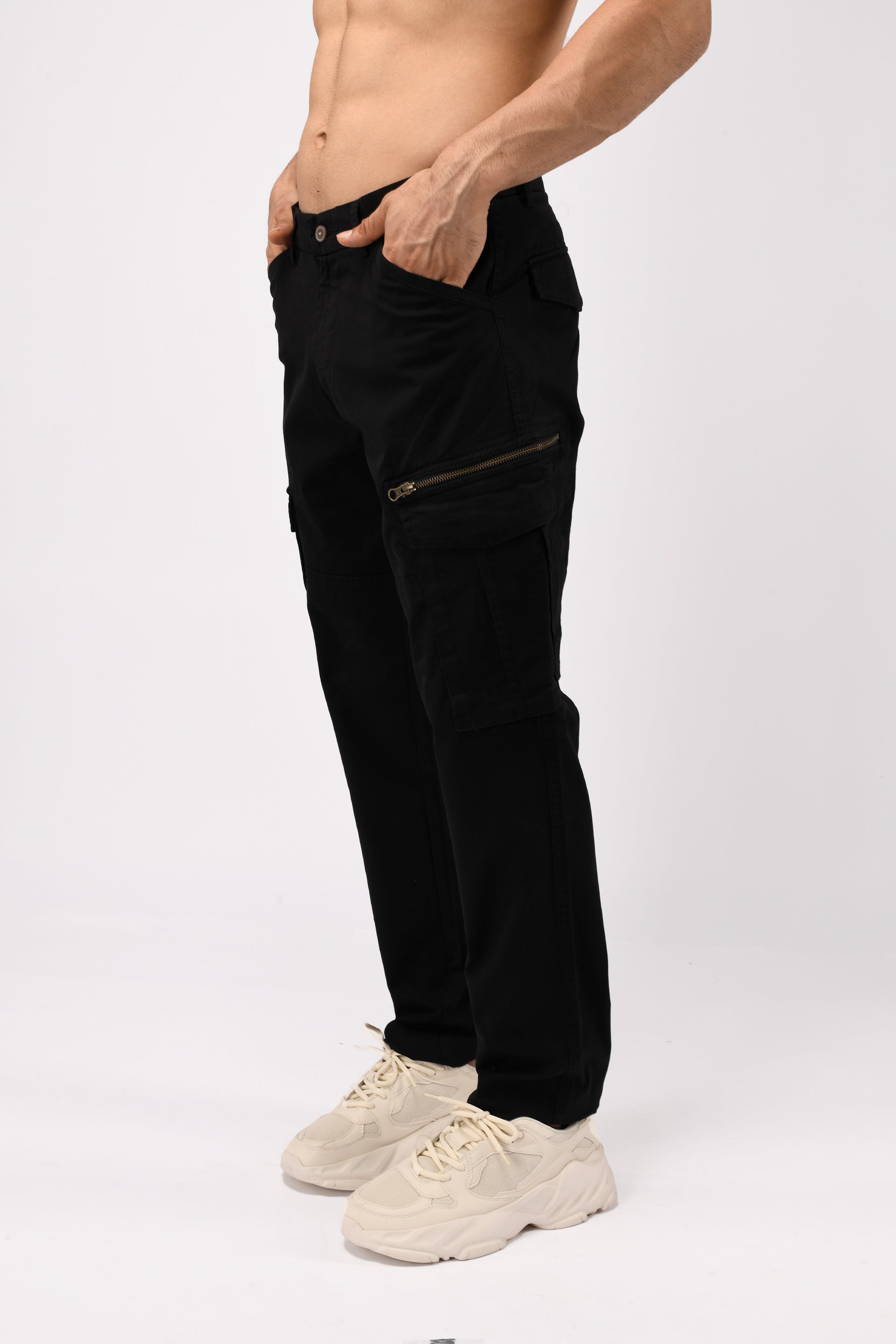 Utility Zip Tailored Cargo Pants In Black