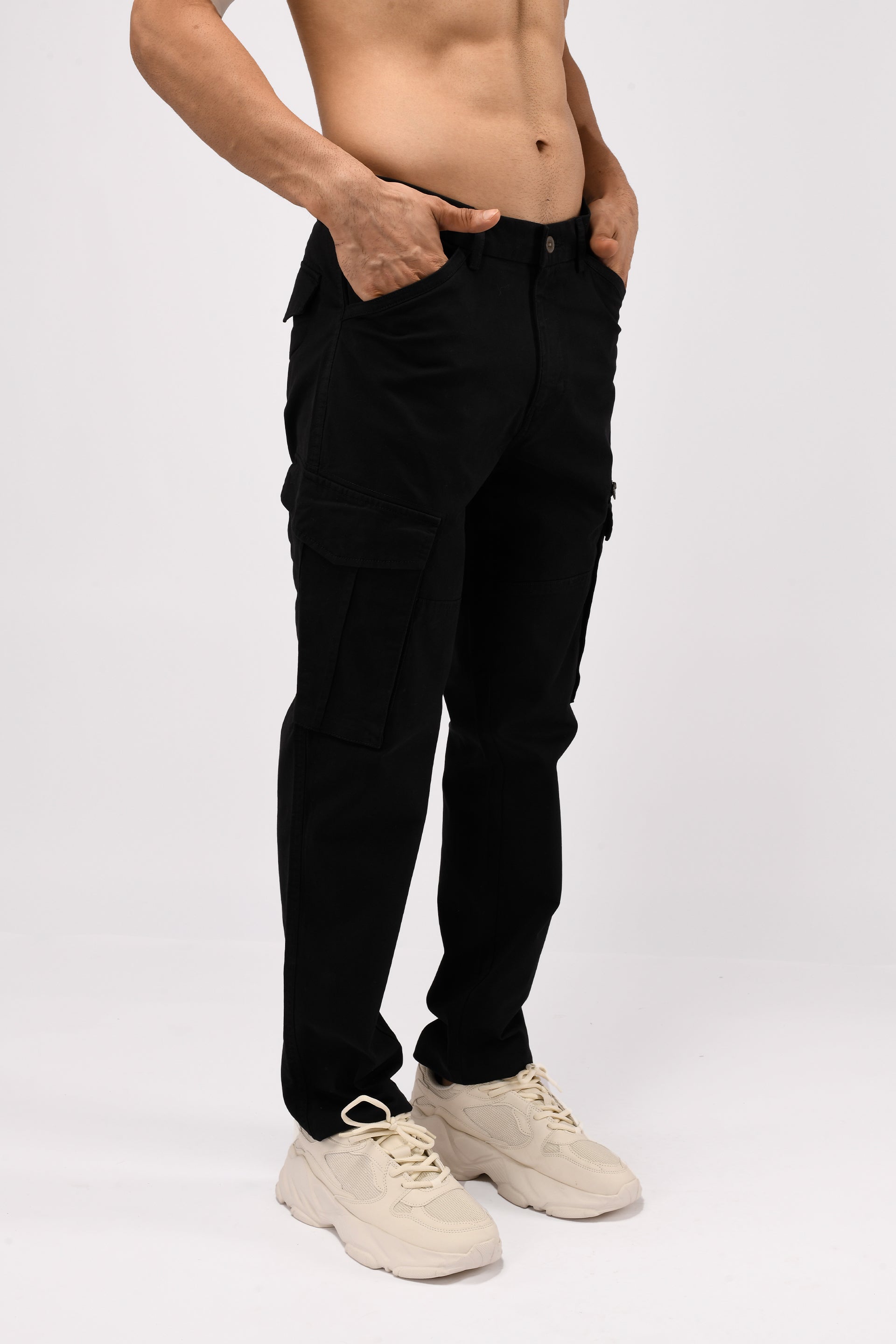 Utility Zip Tailored Cargo Pants In Black