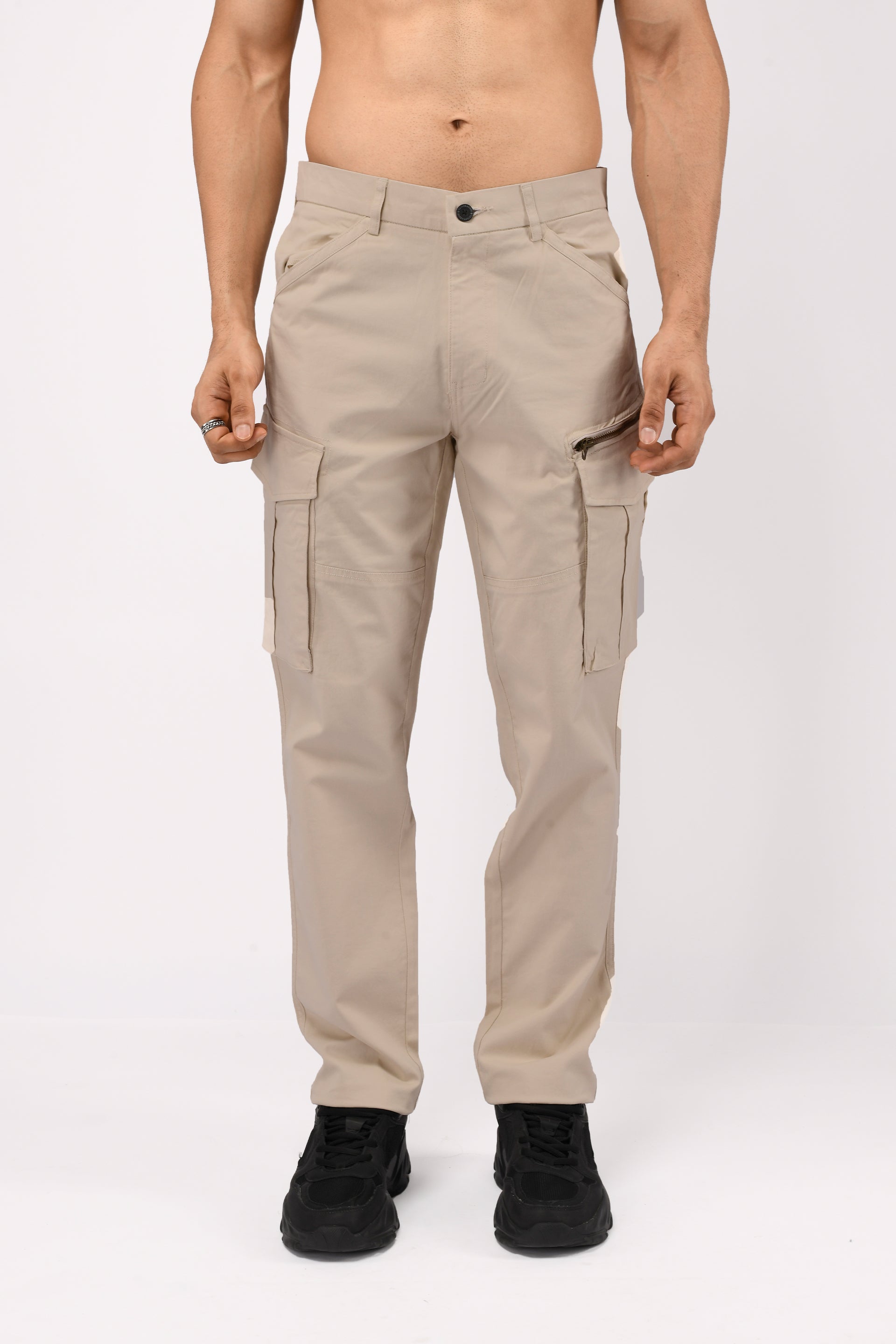 UTILITY ZIP CARGO PANTS IN CREAM