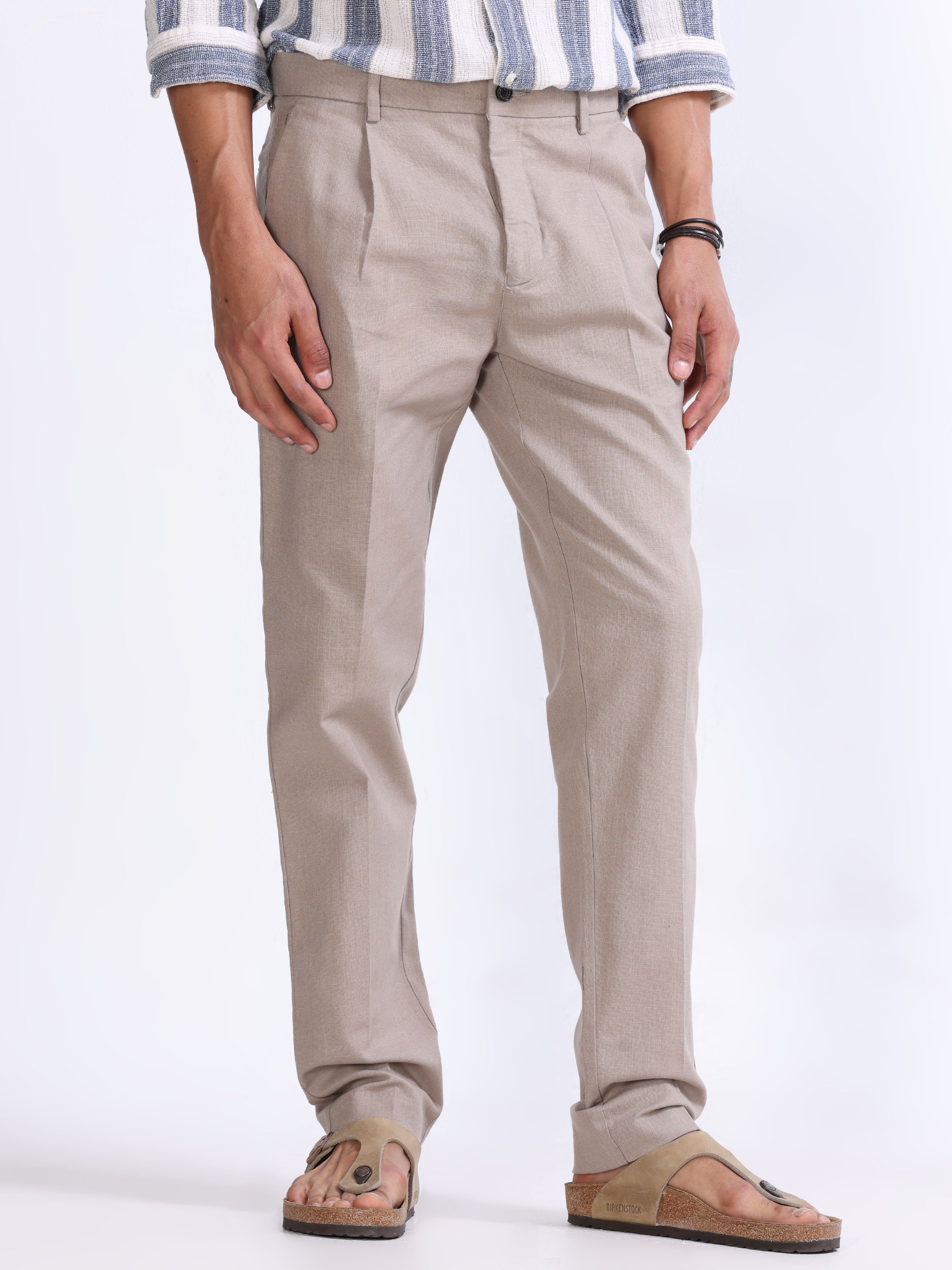 RAW SLUB PLEATED TROUSER IN DUST