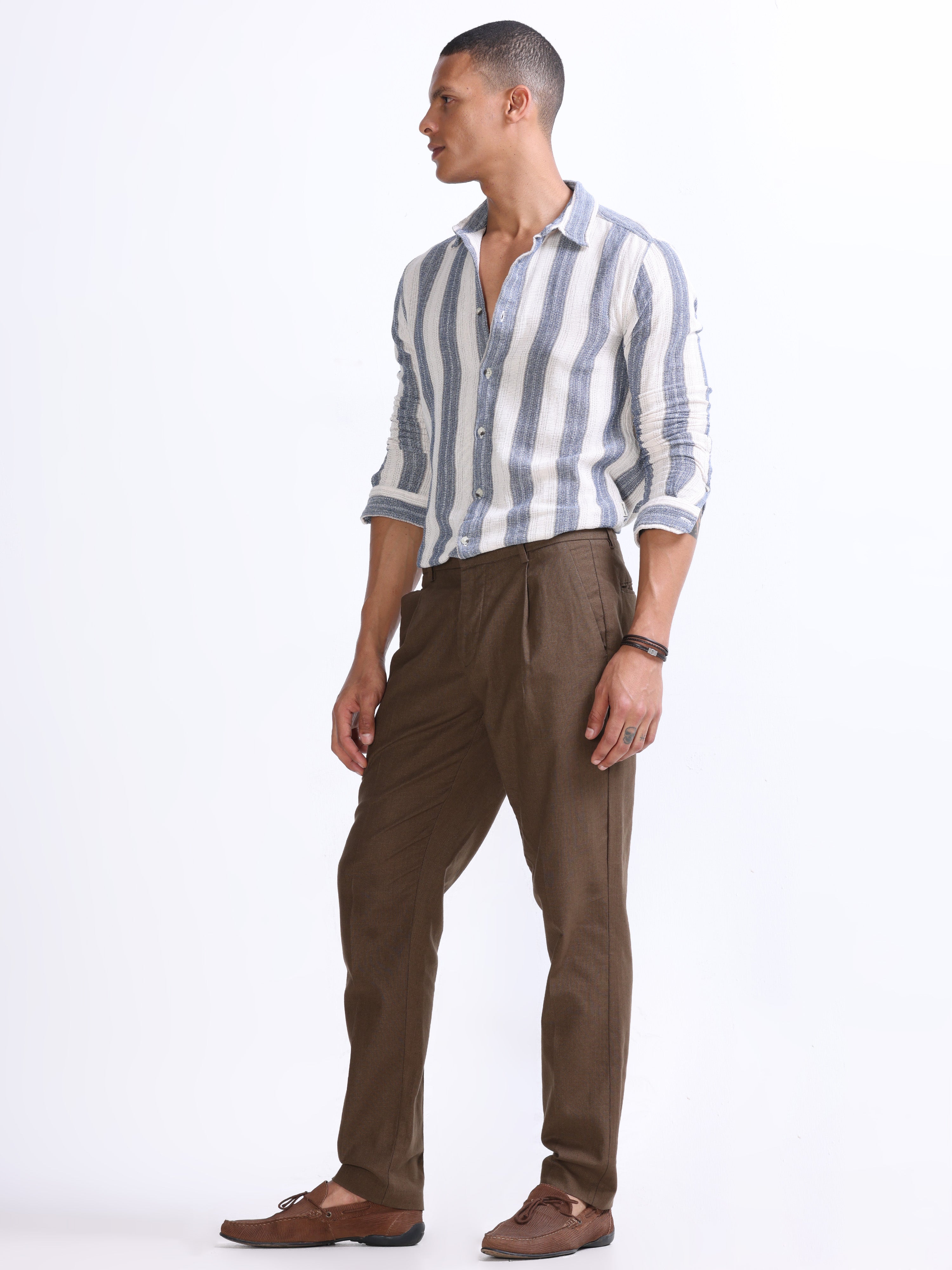 RAW SLUB PLEATED TROUSER IN FUR BROWN