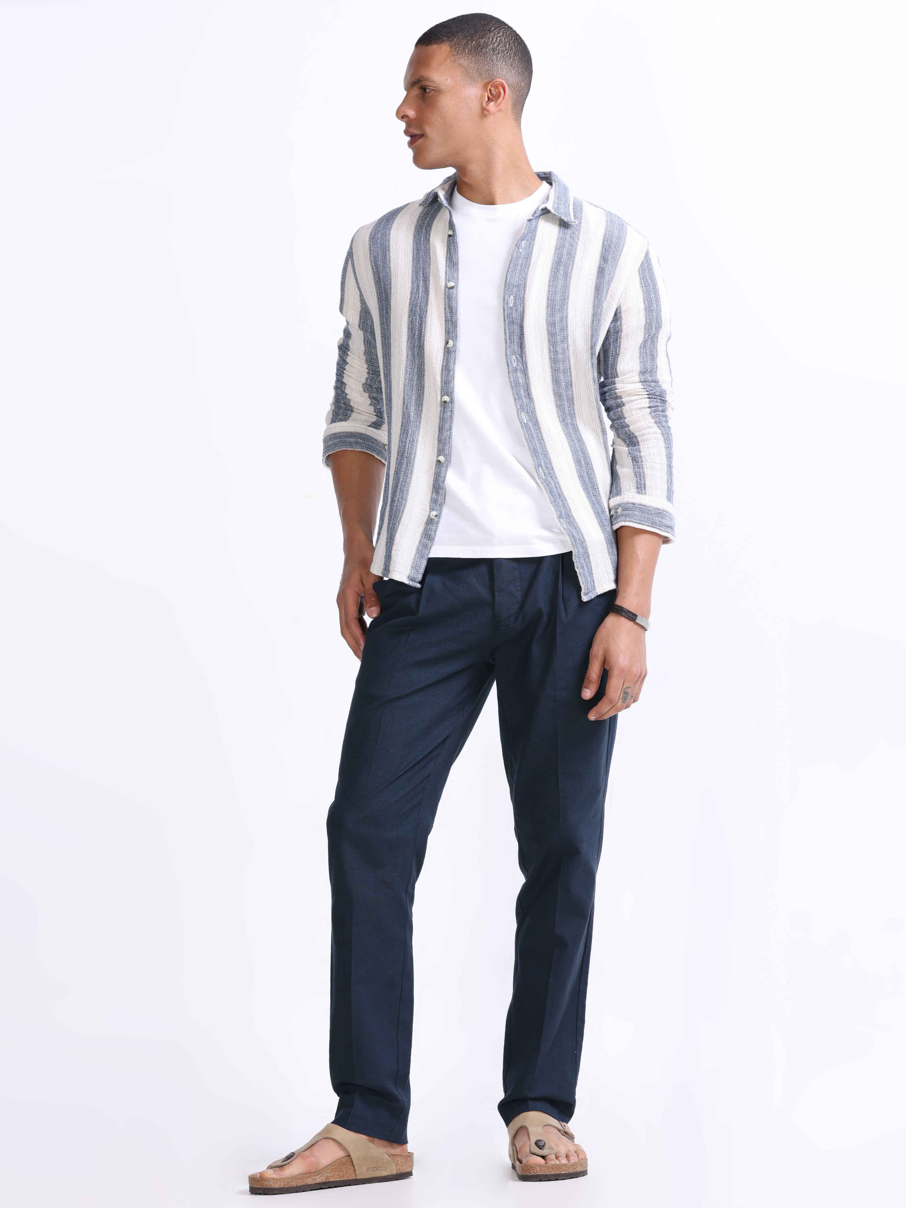 RAW SLUB PLEATED TROUSER IN NAVY