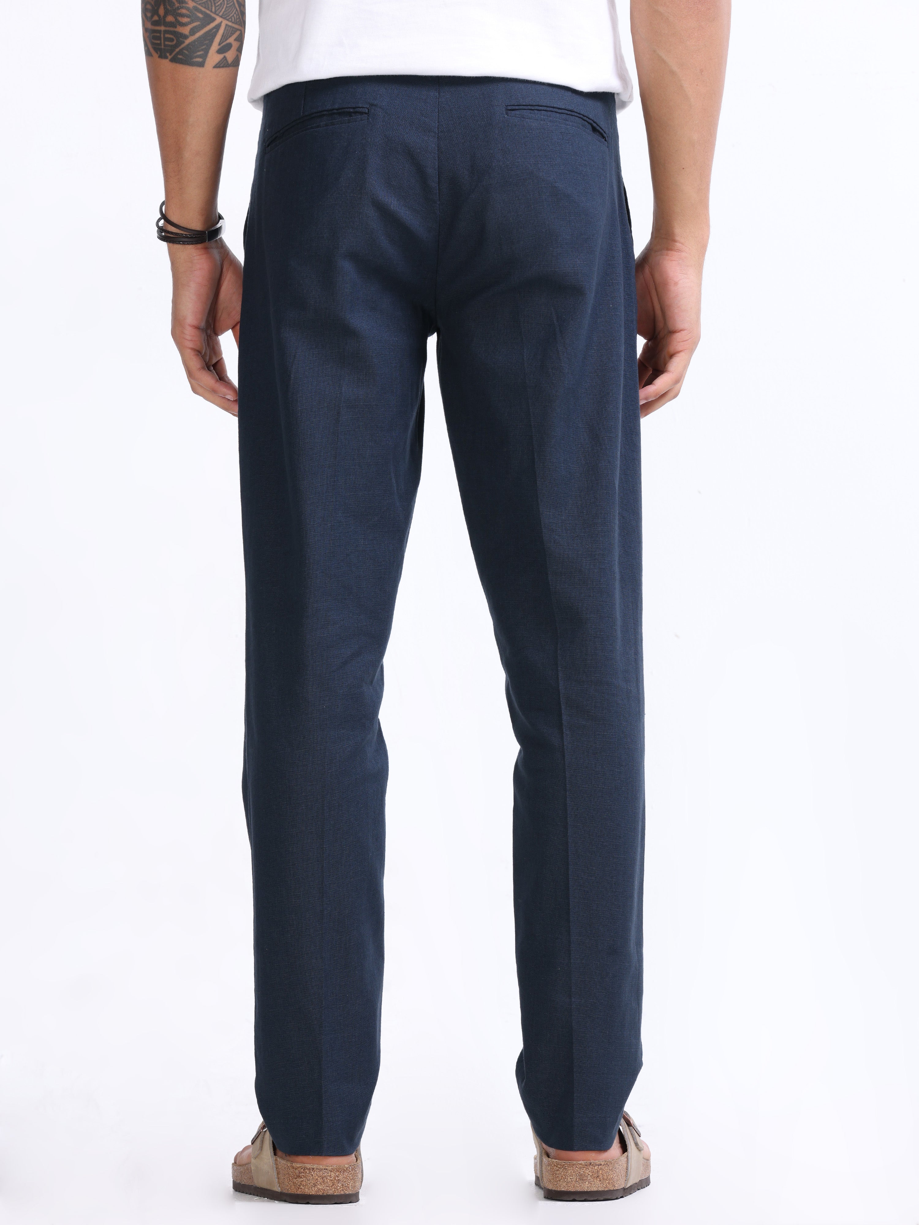RAW SLUB PLEATED TROUSER IN NAVY