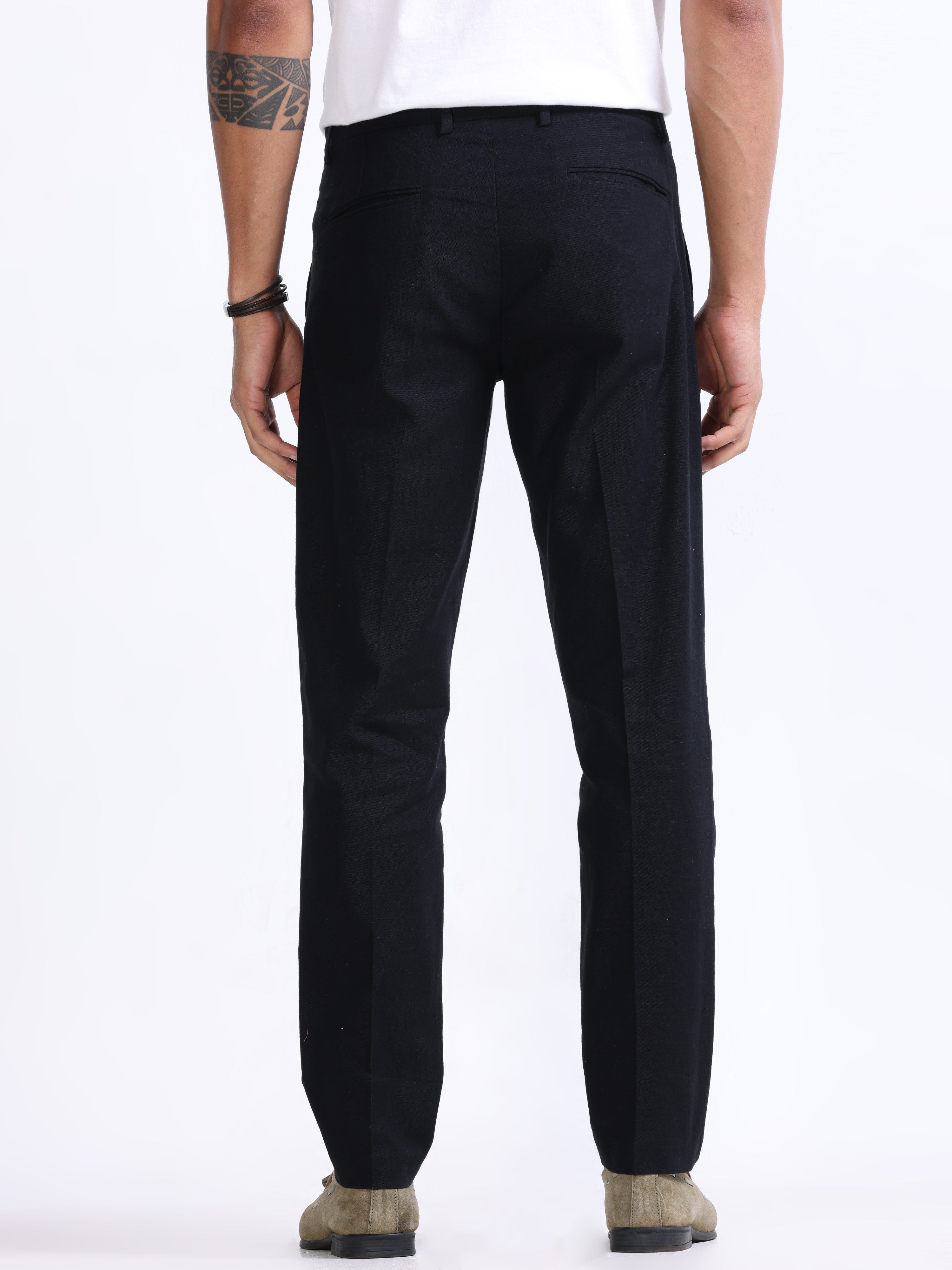 RAW SLUB PLEATED TROUSER IN BLACK