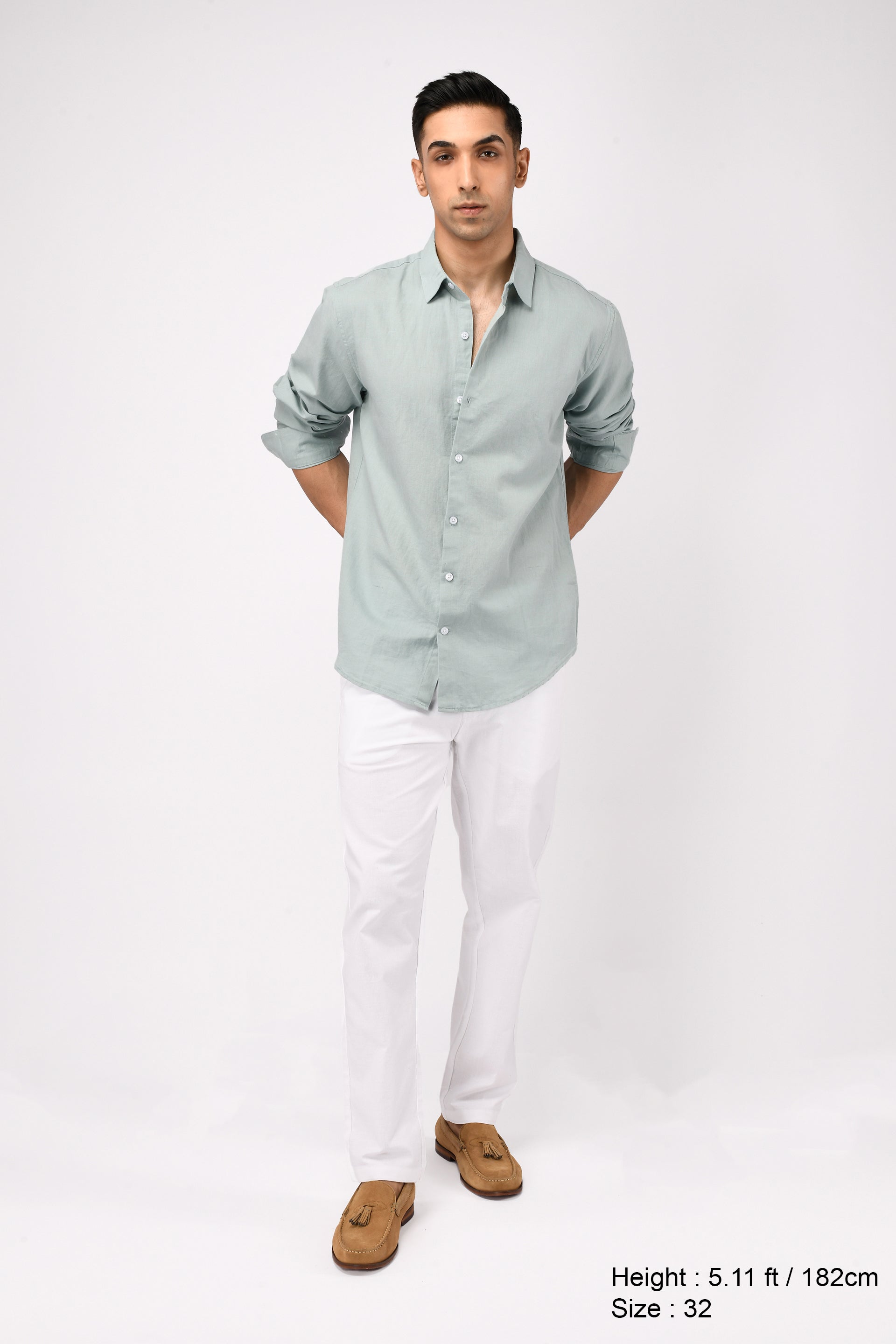 TIMELESS COTTON CHINOS- LINEN FEELS IN WHITE