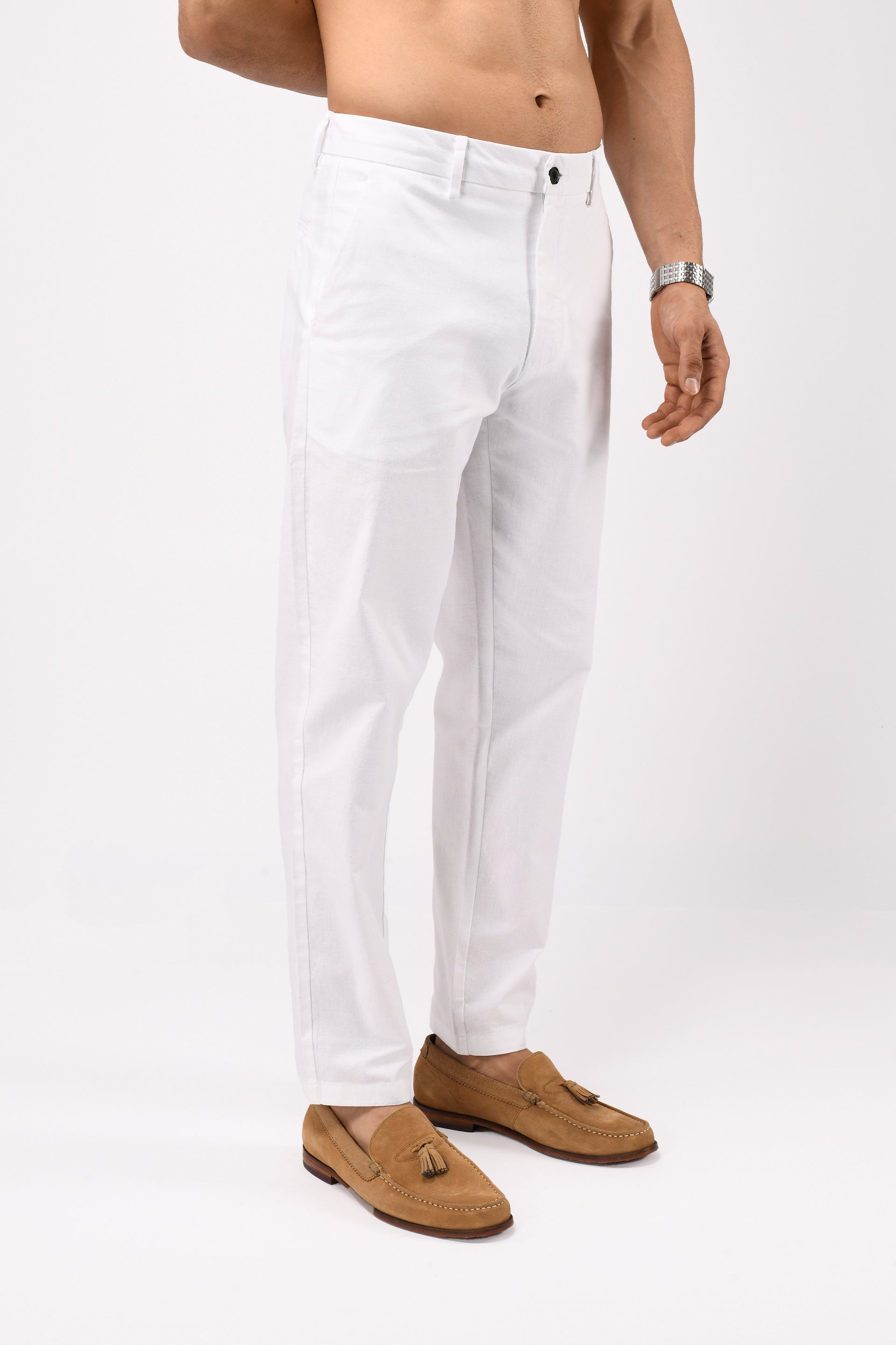 TIMELESS COTTON CHINOS- LINEN FEELS IN WHITE