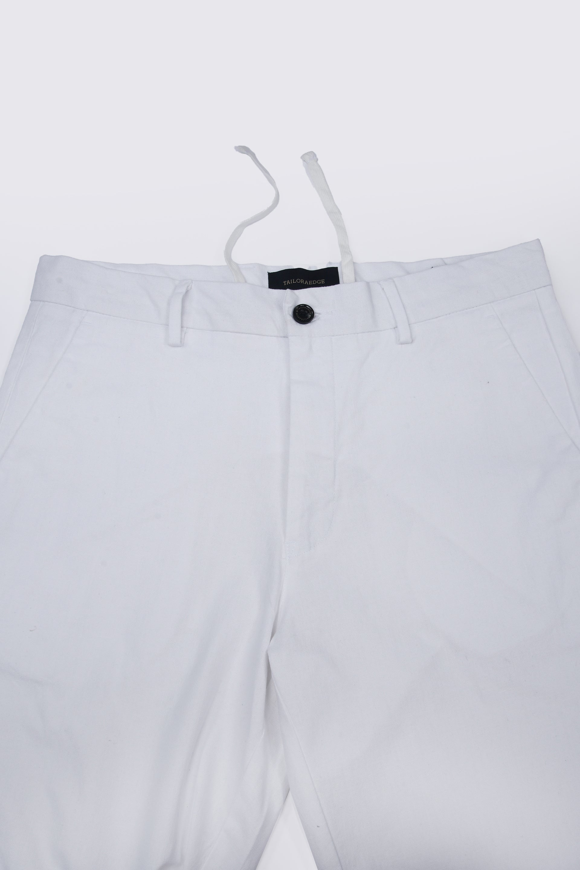 TIMELESS COTTON CHINOS- LINEN FEELS IN WHITE