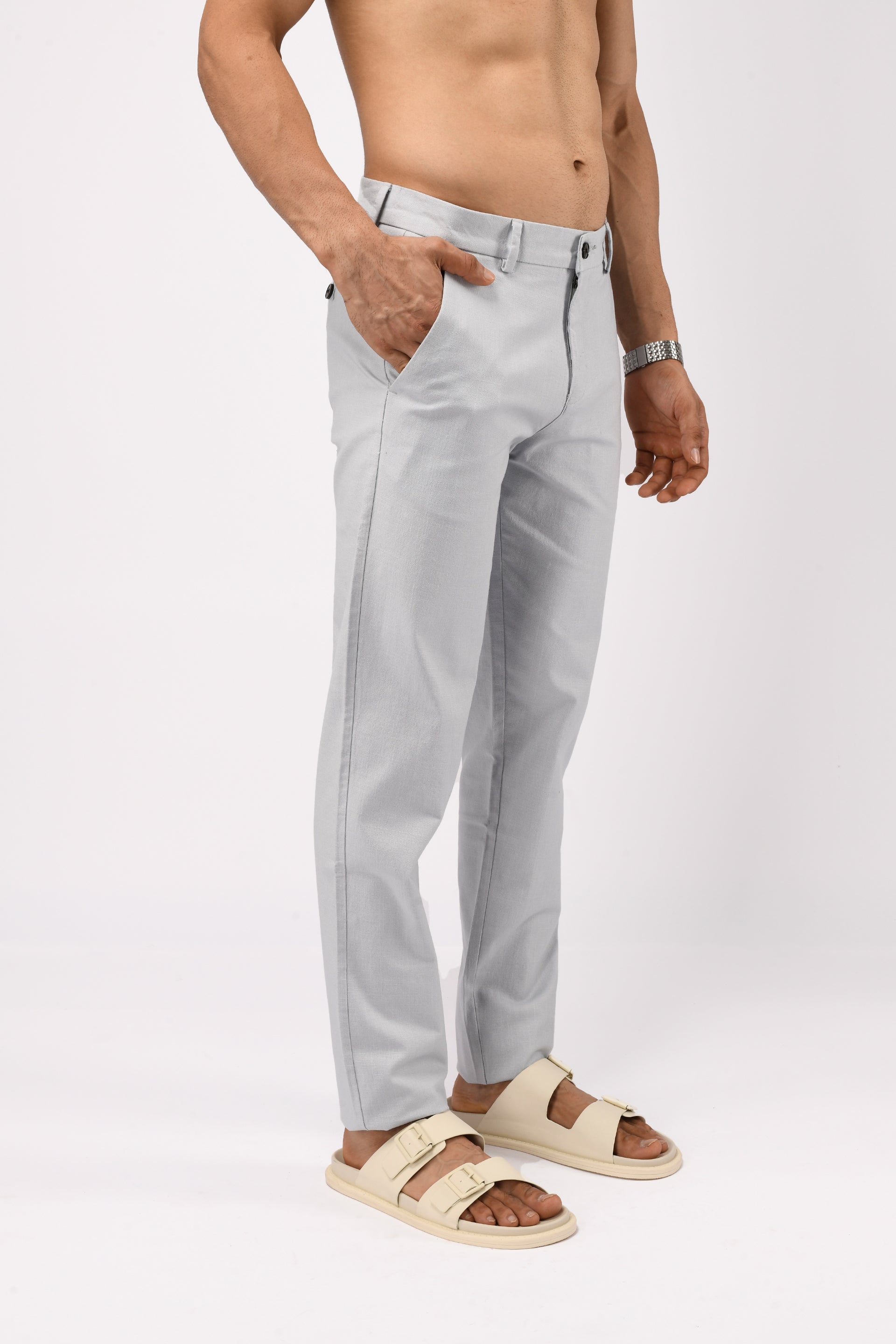 TIMELESS COTTON CHINOS- LINEN FEELS IN SKY BLUE