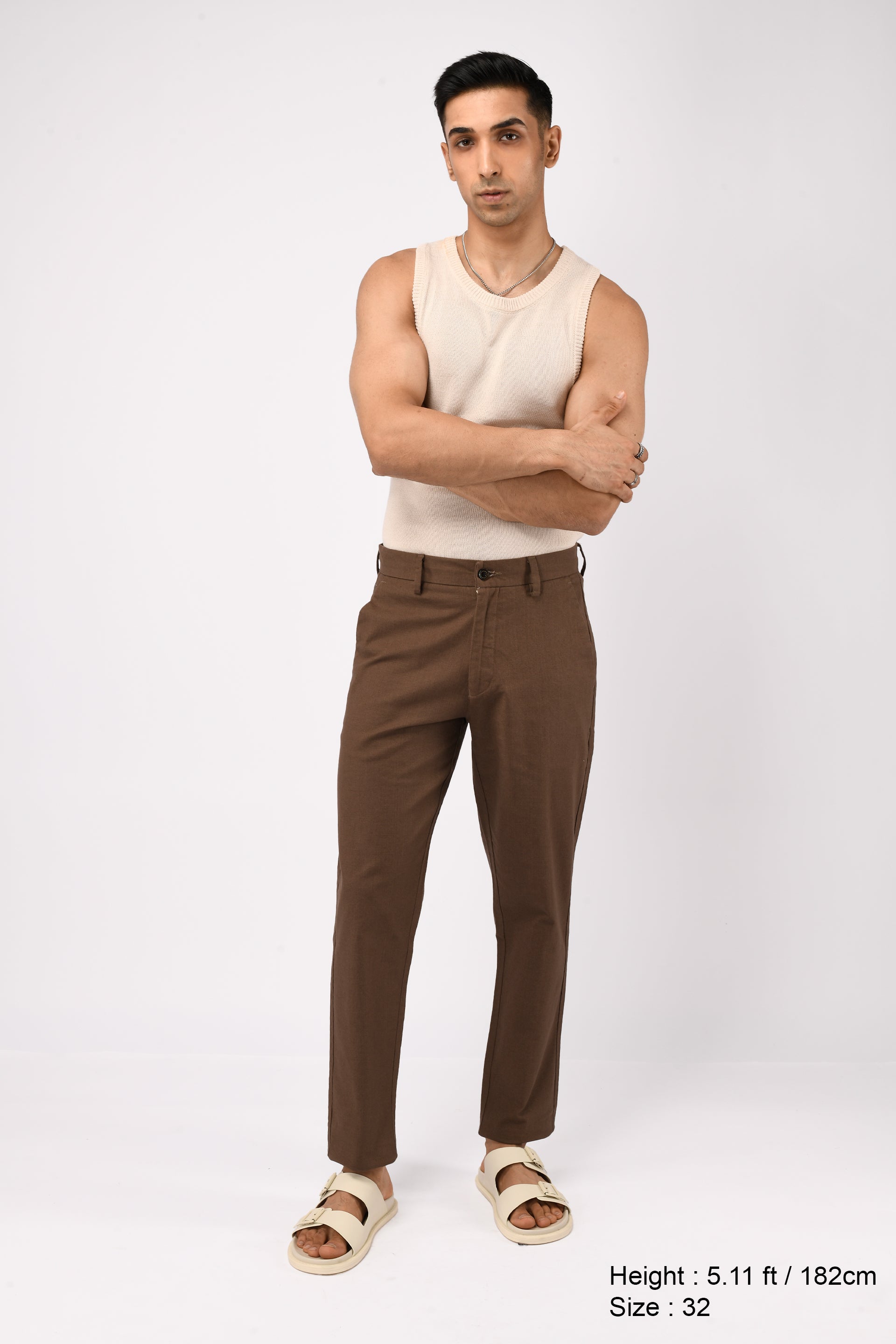 TIMELESS COTTON CHINOS- LINEN FEELS IN FURBROWN
