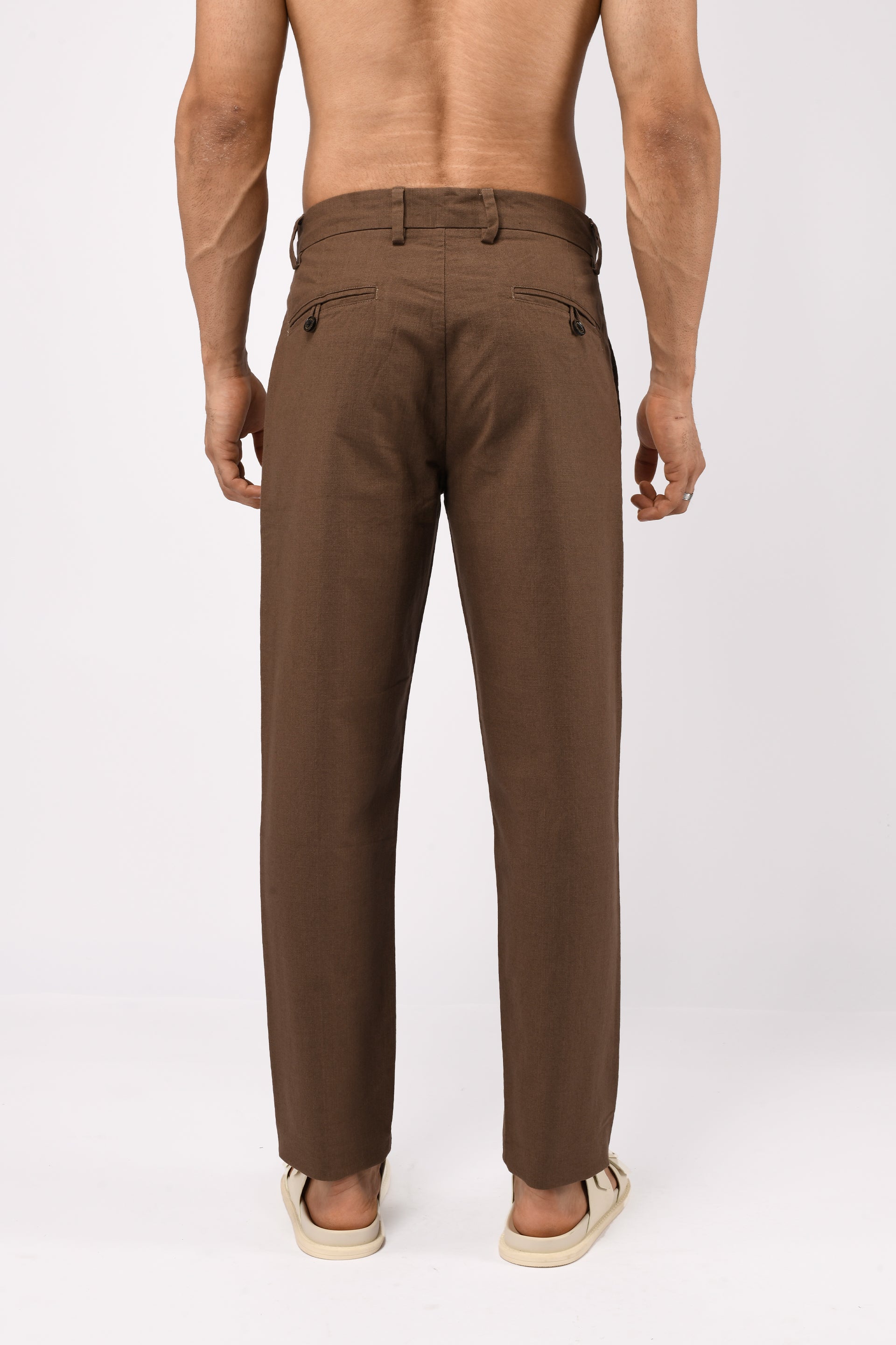 TIMELESS COTTON CHINOS- LINEN FEELS IN FURBROWN