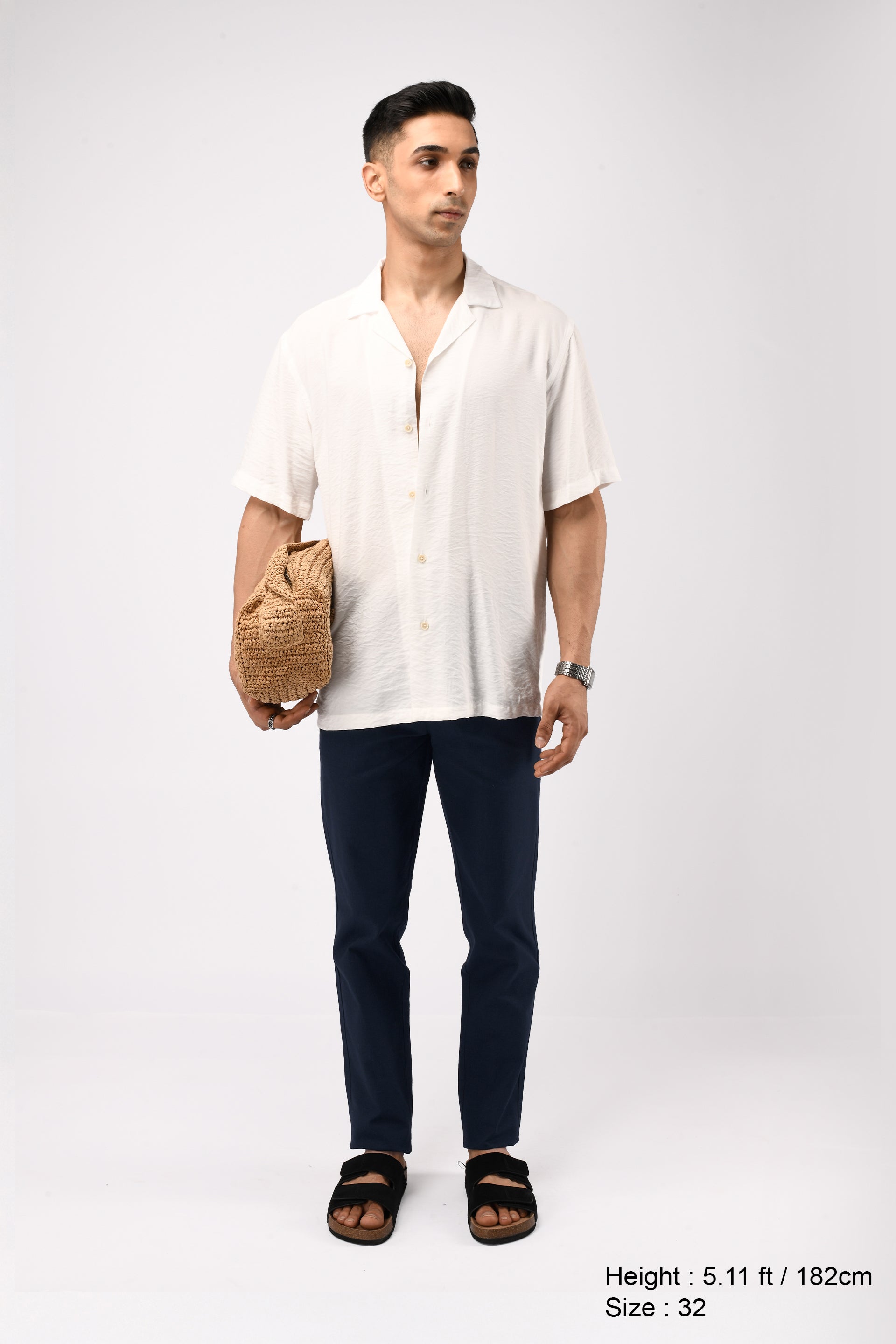 TIMELESS COTTON CHINOS- LINEN FEELS IN NAVY