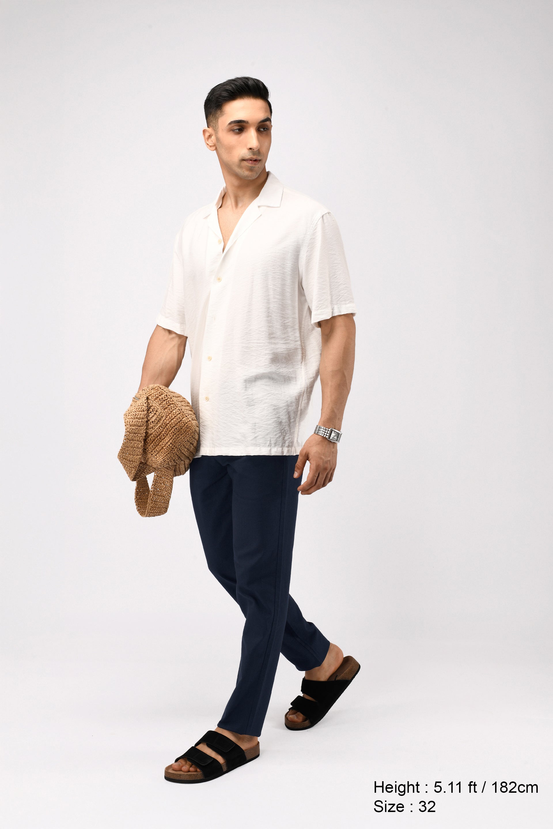 TIMELESS COTTON CHINOS- LINEN FEELS IN NAVY
