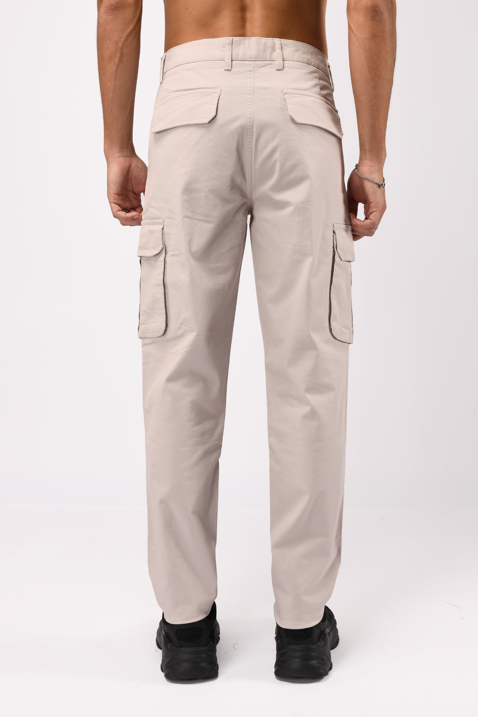 ELEVATED TWILL TAILORED CARGO PANTS IN ECRU