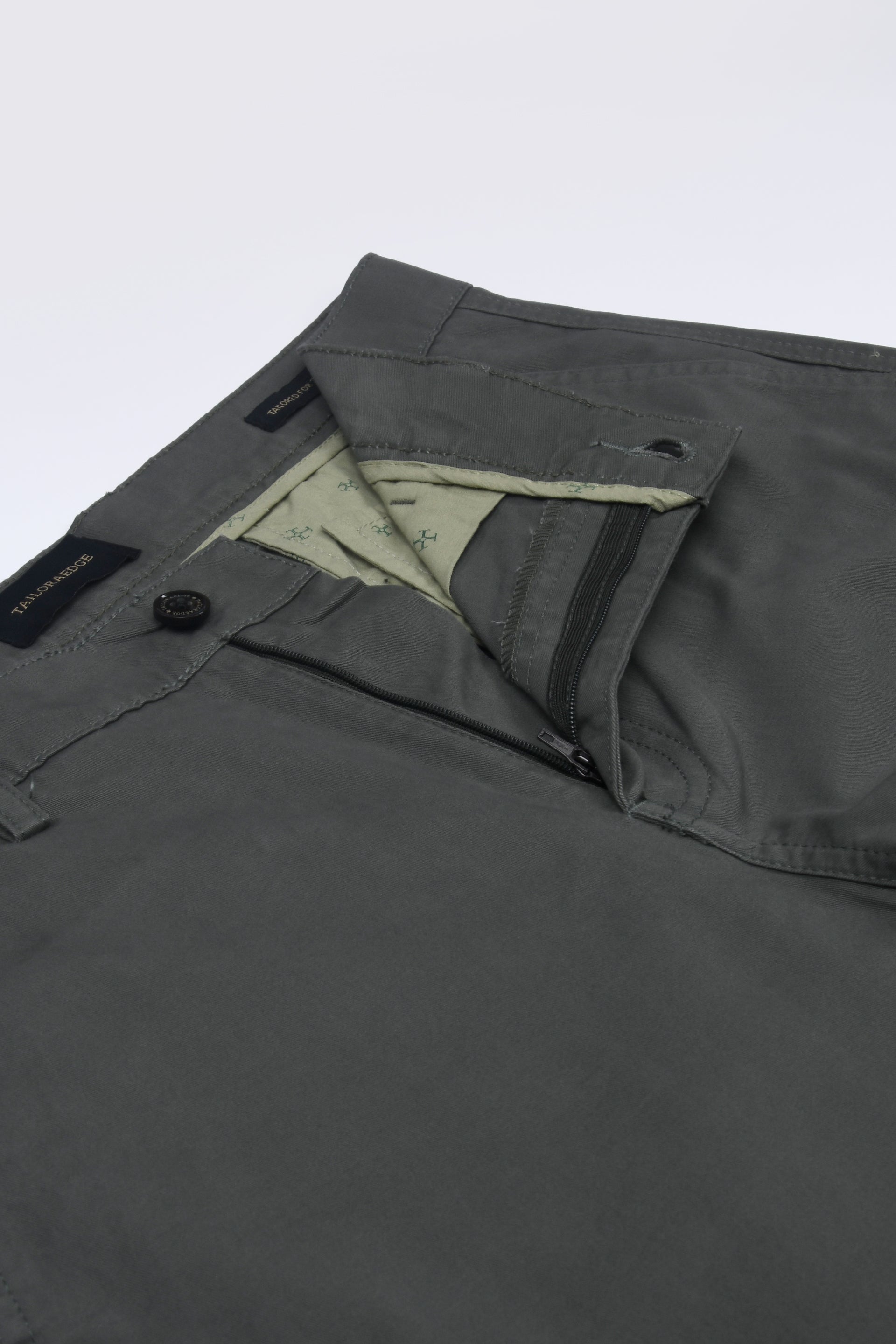 ELEVATED TWILL TAILORED CARGO PANTS IN OLIVE