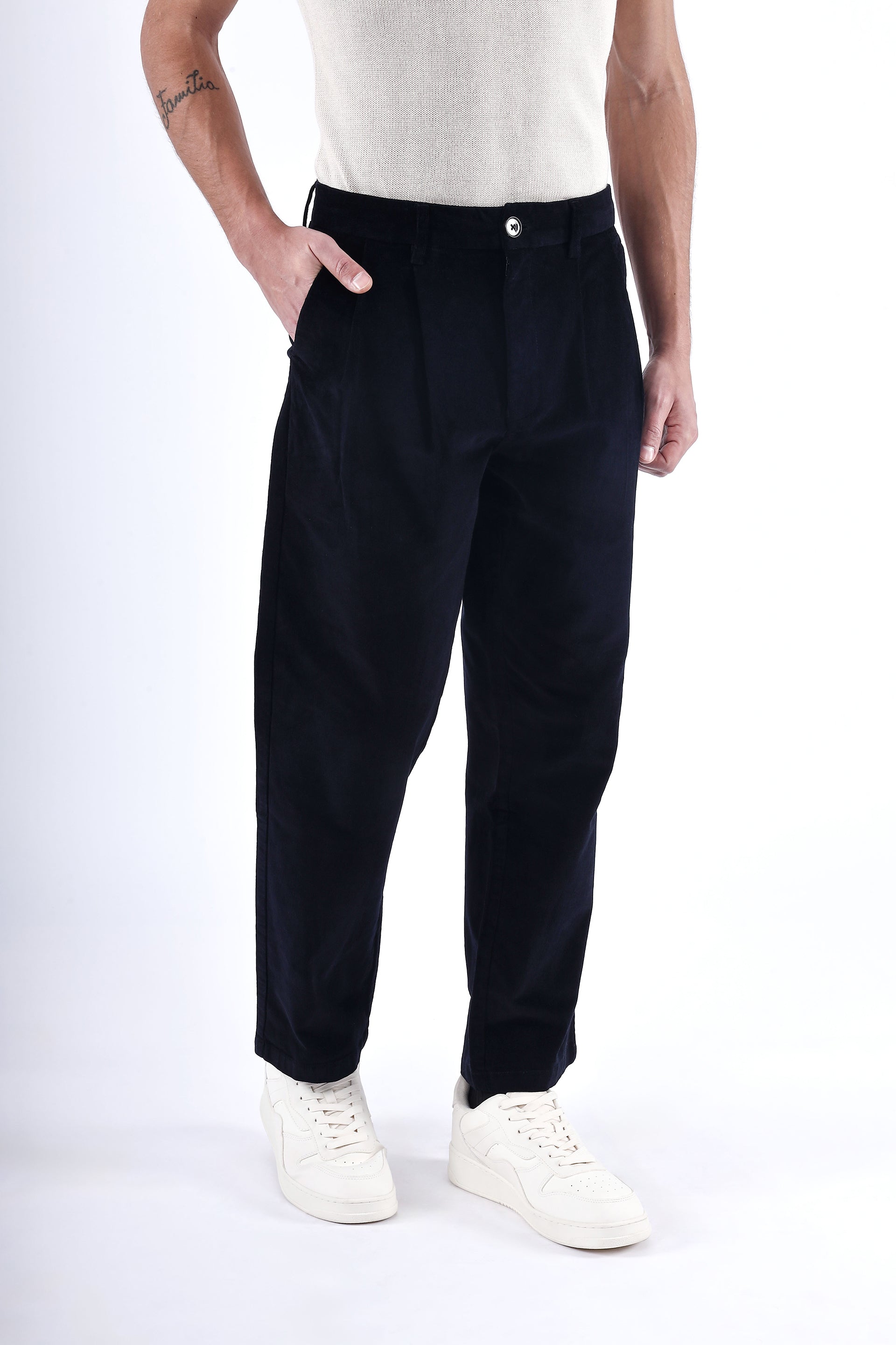 Relaxed Pleated Corduroy Pants In Navy