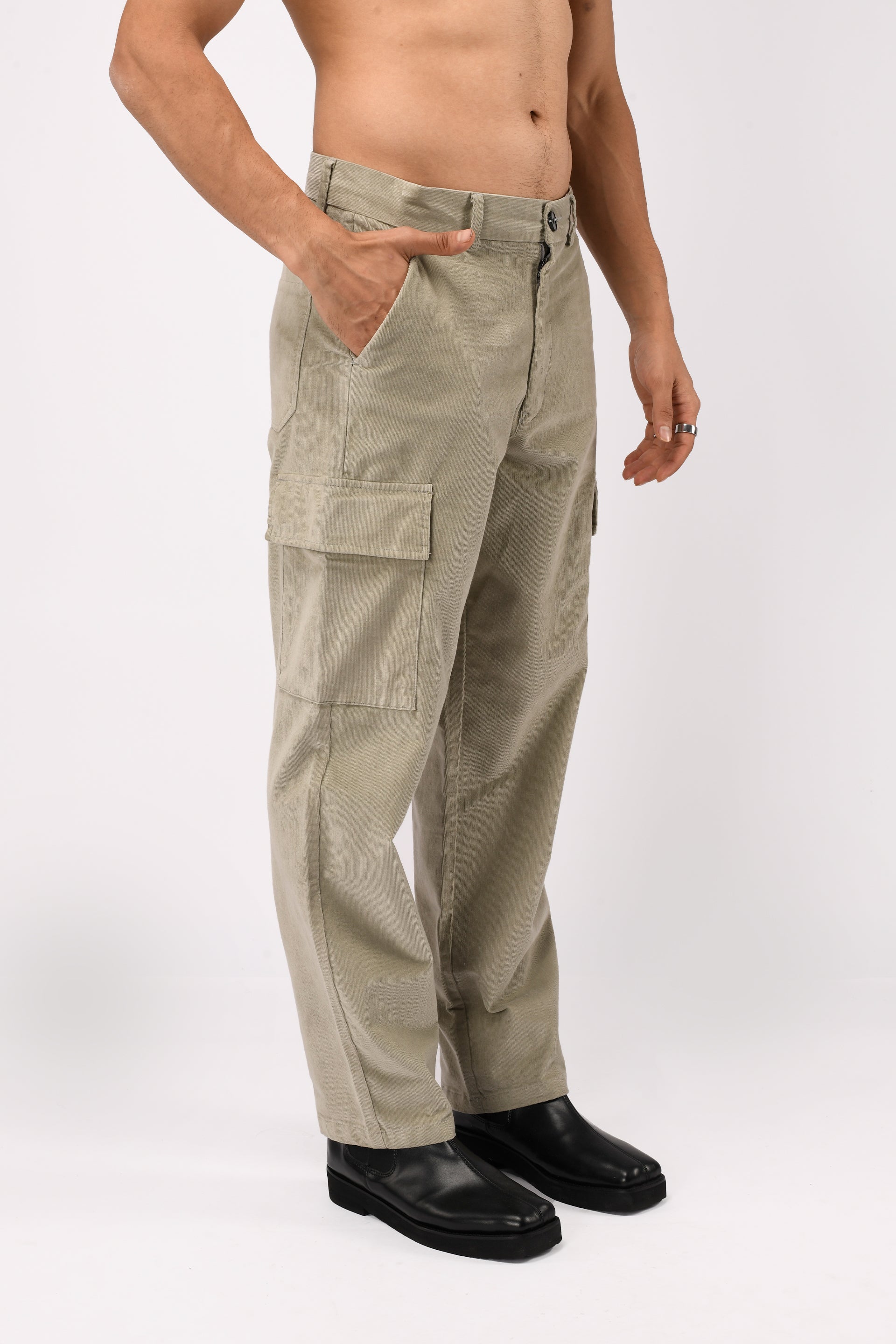 Soft Corduroy Relaxed Cargo Pants In Light Grey