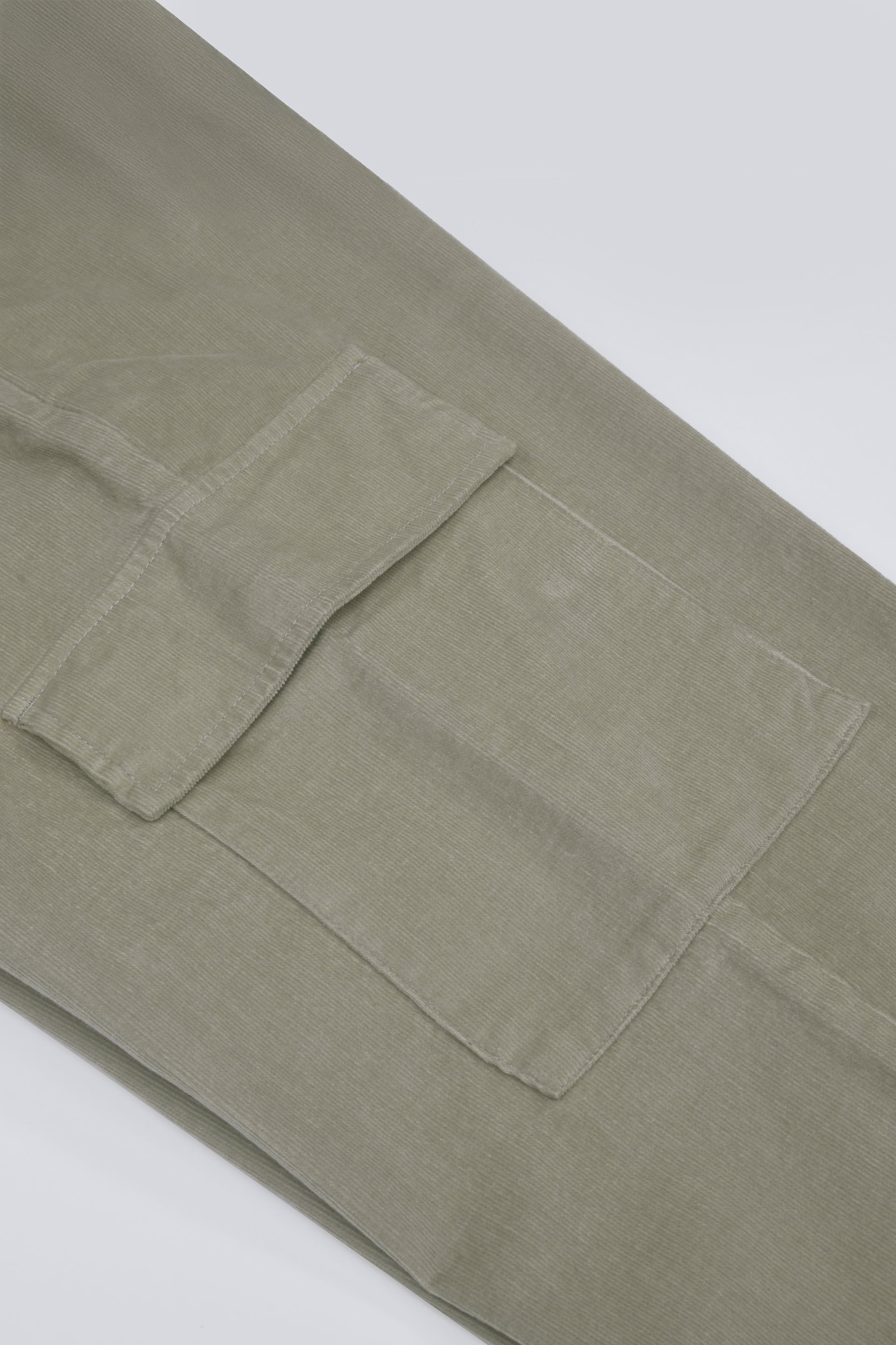 SOFT CORDUROY RELAXED CARGO PANTS IN LIGHT GREY