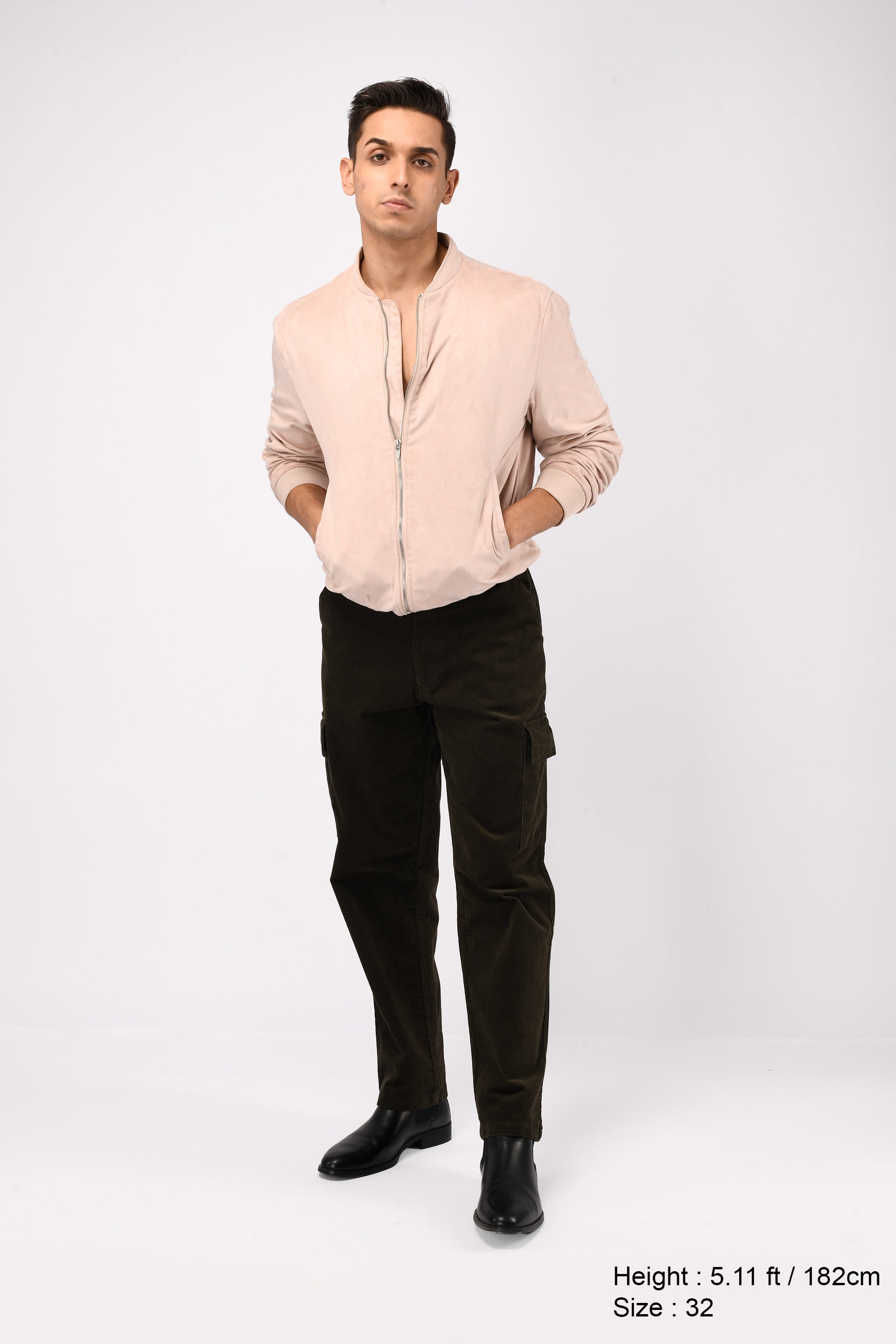 Soft Corduroy Relaxed Cargo Pants In Dark Olive