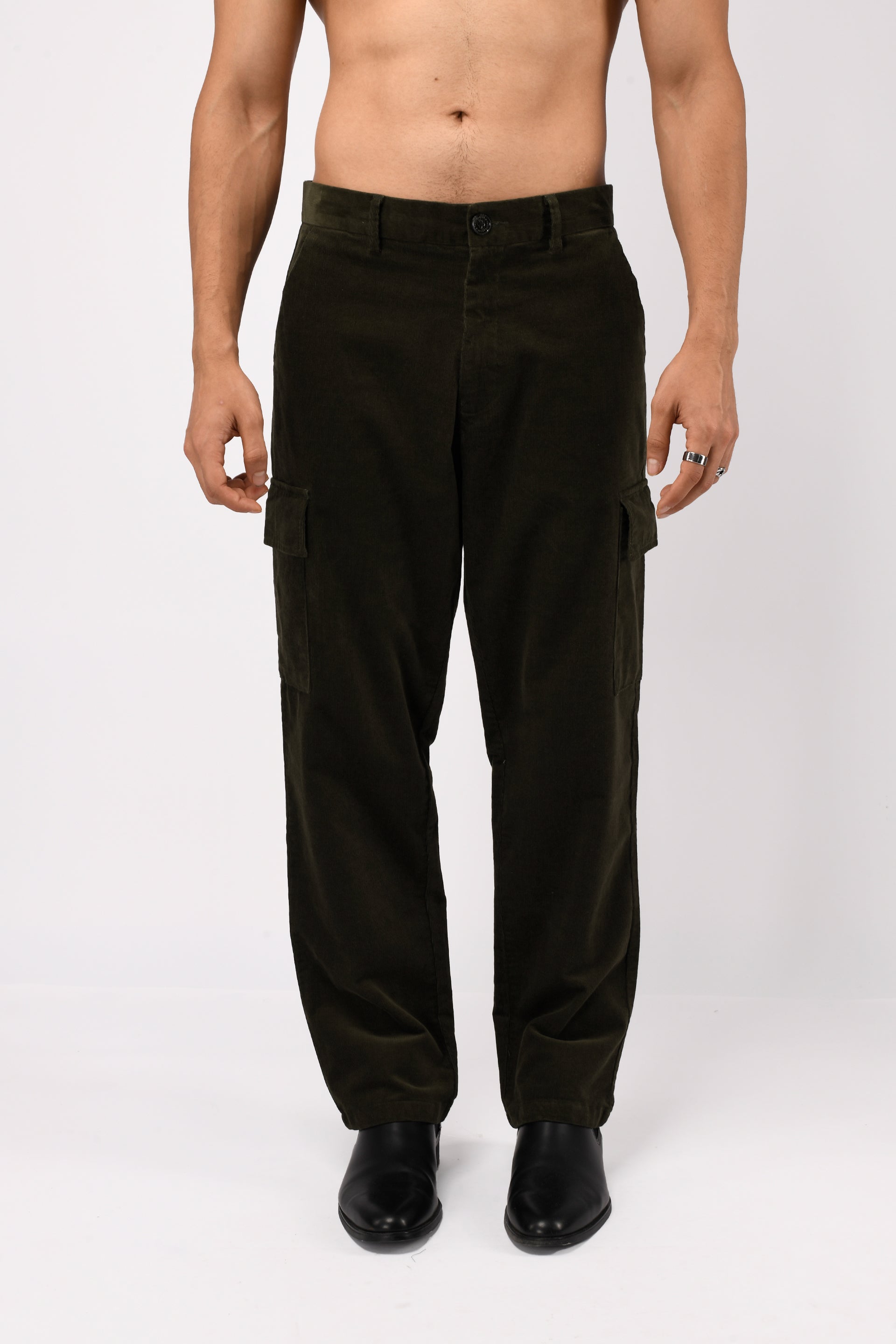 Soft Corduroy Relaxed Cargo Pants In Dark Olive