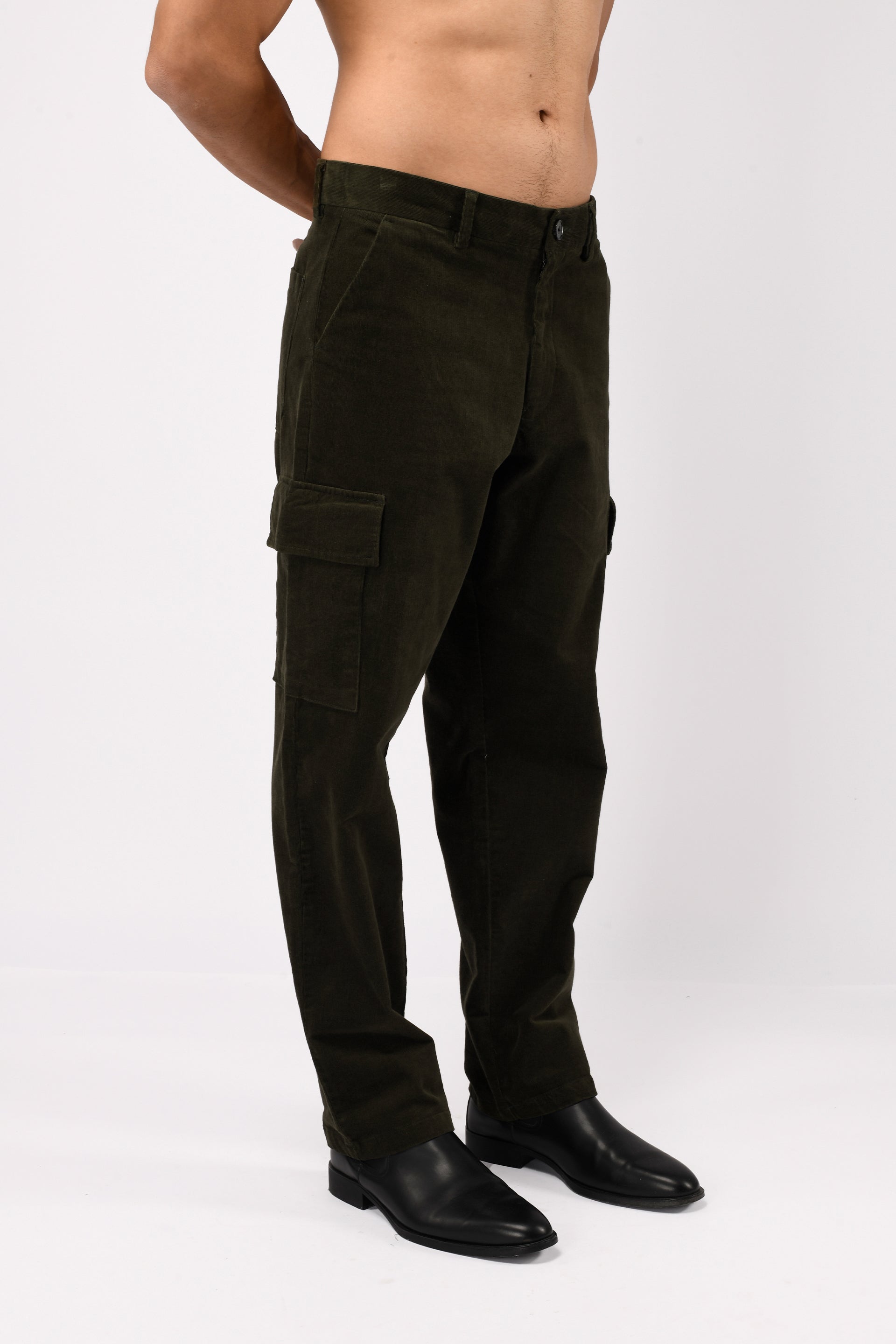Soft Corduroy Relaxed Cargo Pants In Dark Olive