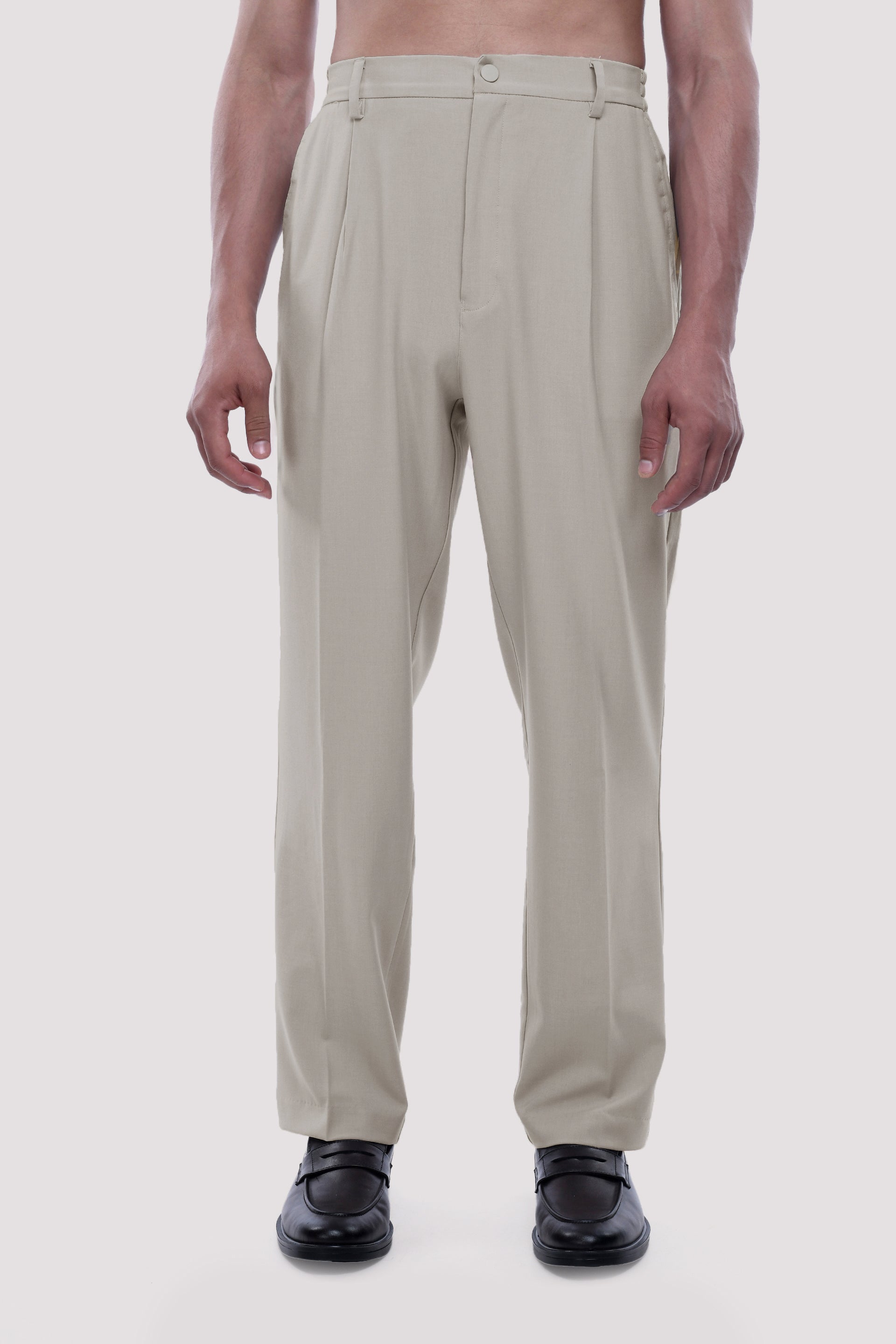 SOFT IRON RELAXED TROUSERS IN CREAM