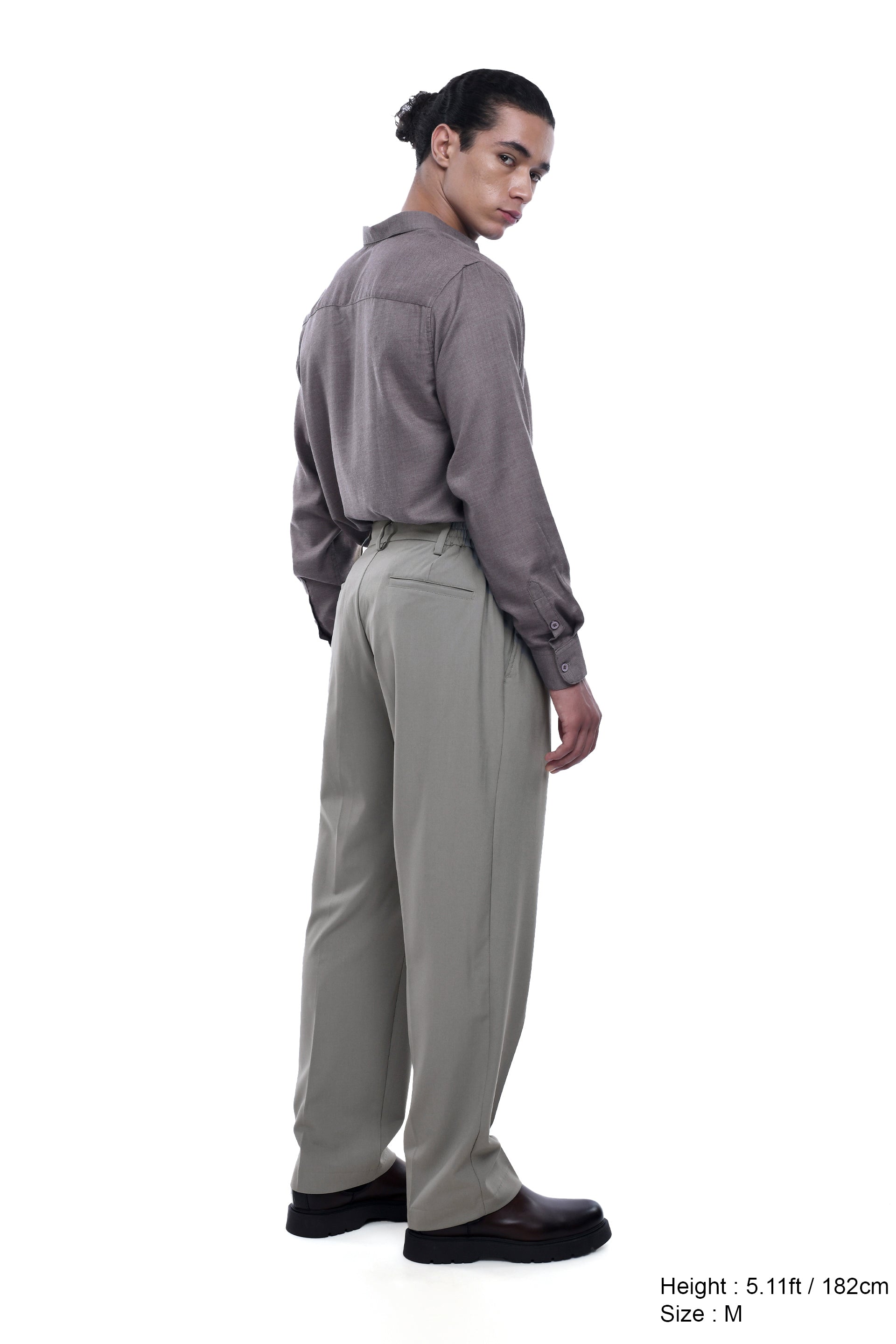 SOFT IRON RELAXED TROUSERS IN LIGHT GREY