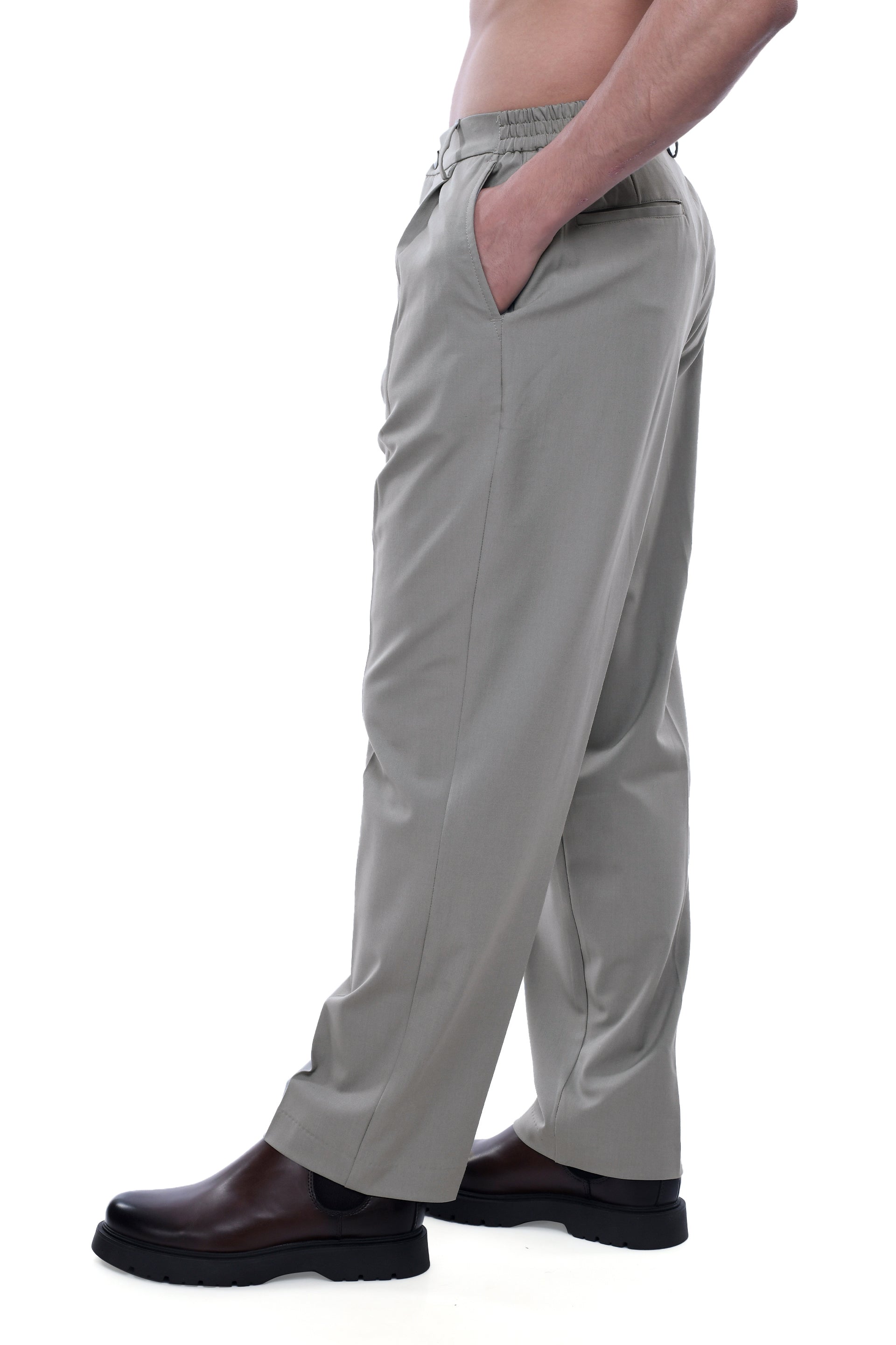 SOFT IRON RELAXED TROUSERS IN LIGHT GREY