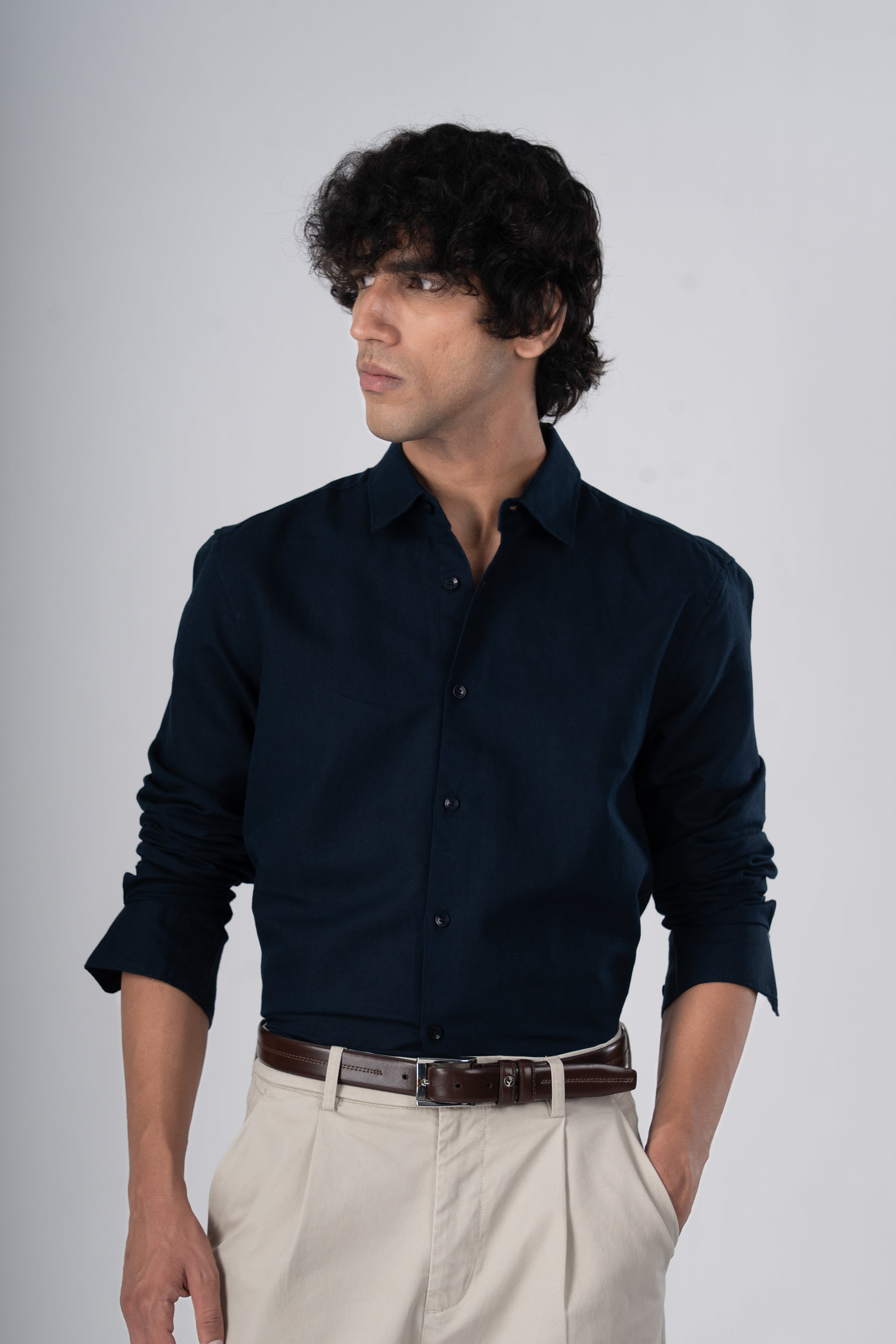 Classic Fused Linen Shirt In Navy Blue