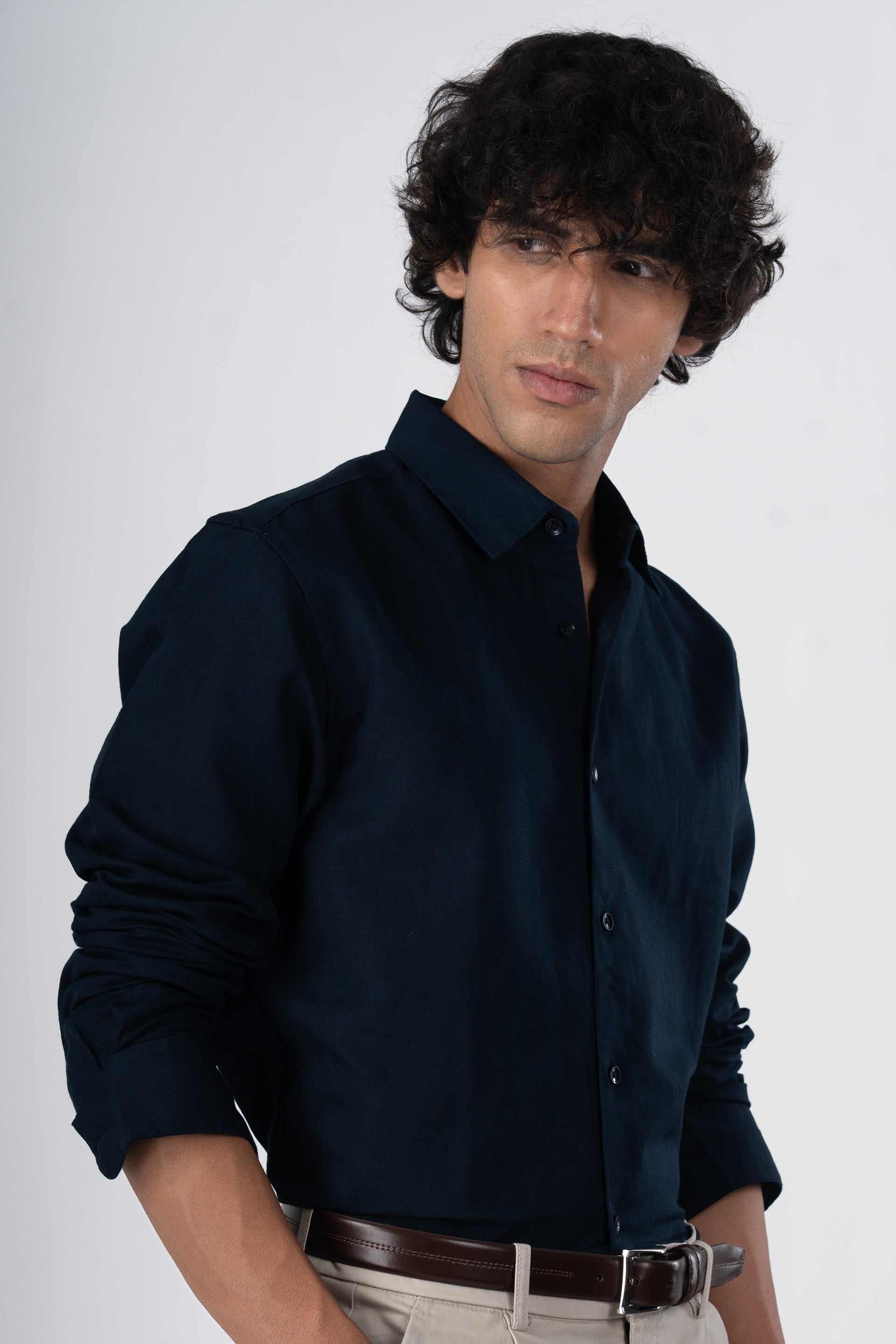 Classic Fused Linen Shirt In Navy Blue
