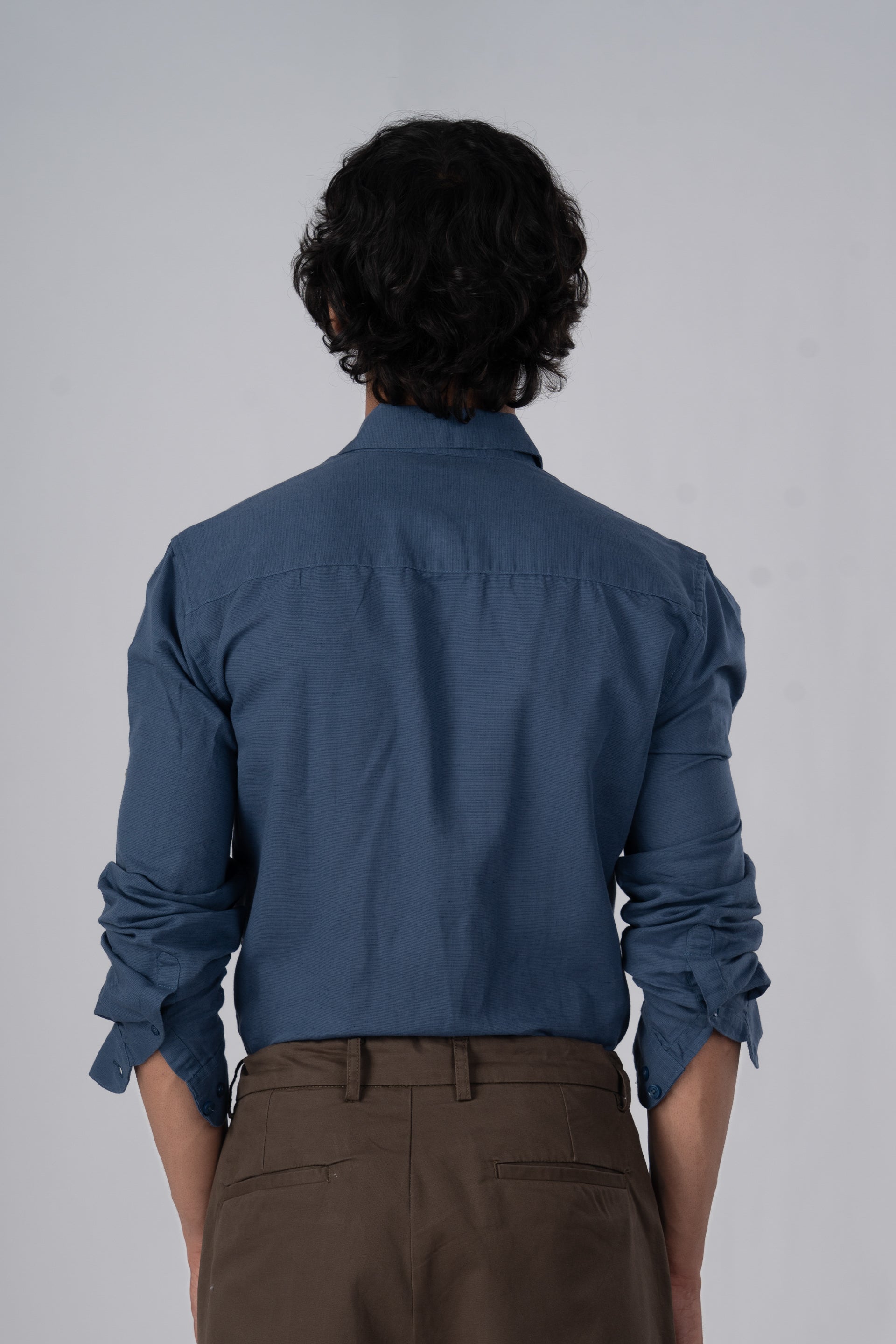Classic Fused Linen Shirt In Ocean Blue