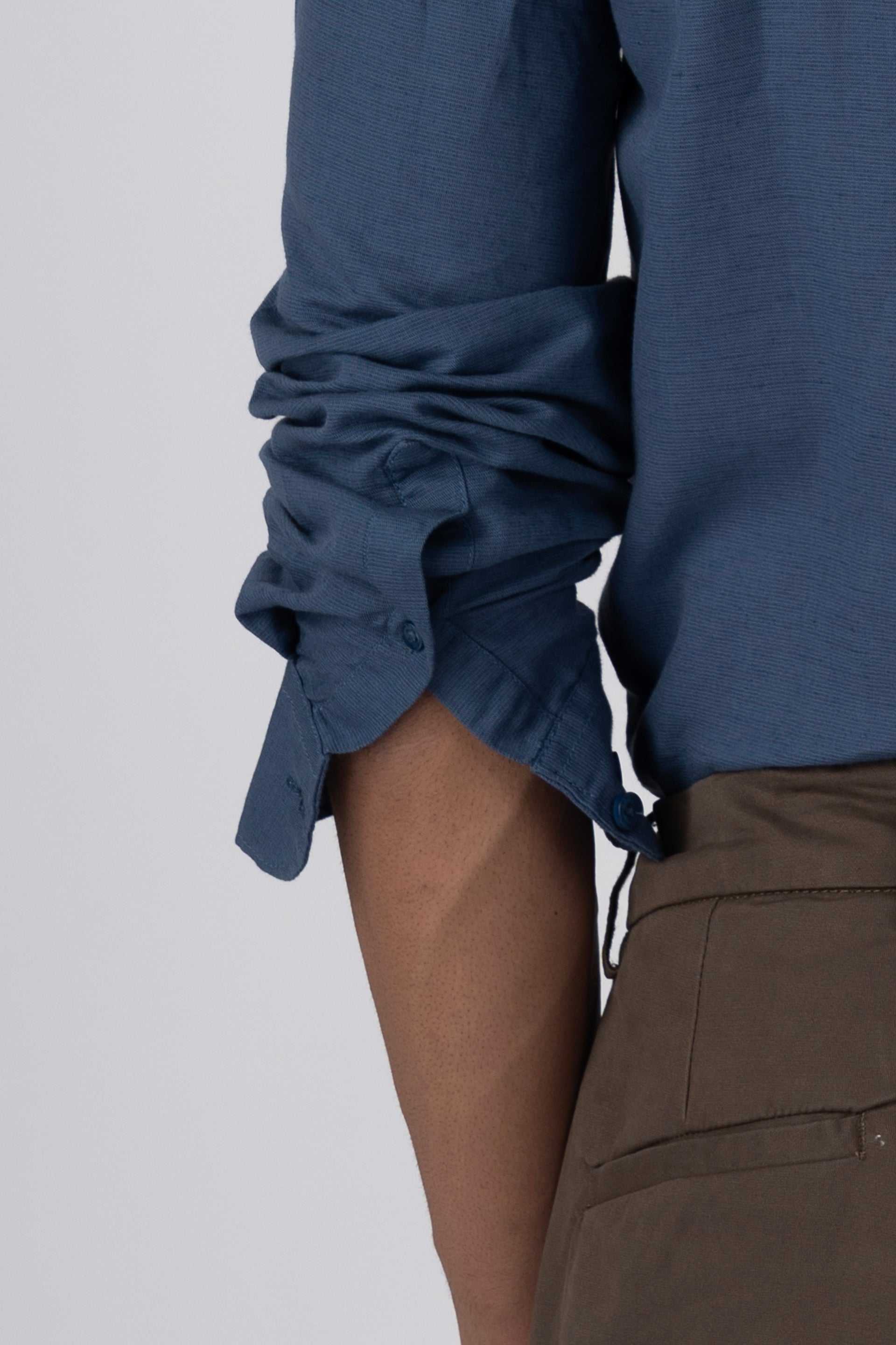 Classic Fused Linen Shirt In Ocean Blue