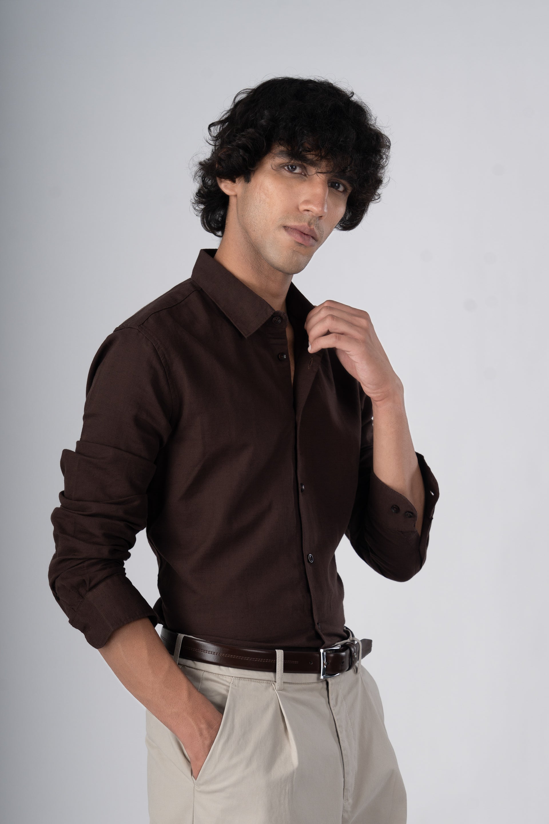 Classic Fused Linen Shirt In Brown