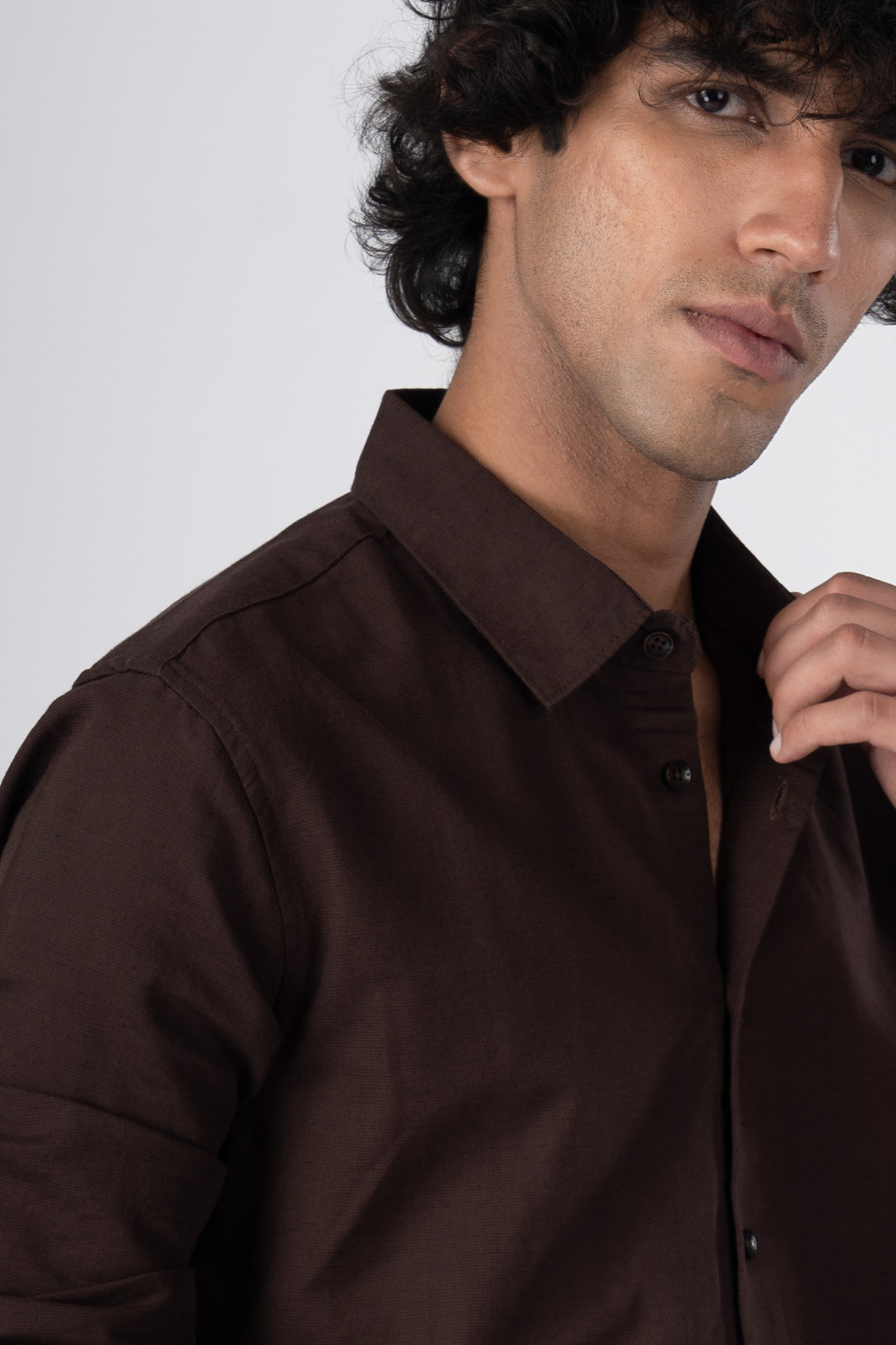 Classic Fused Linen Shirt In Brown