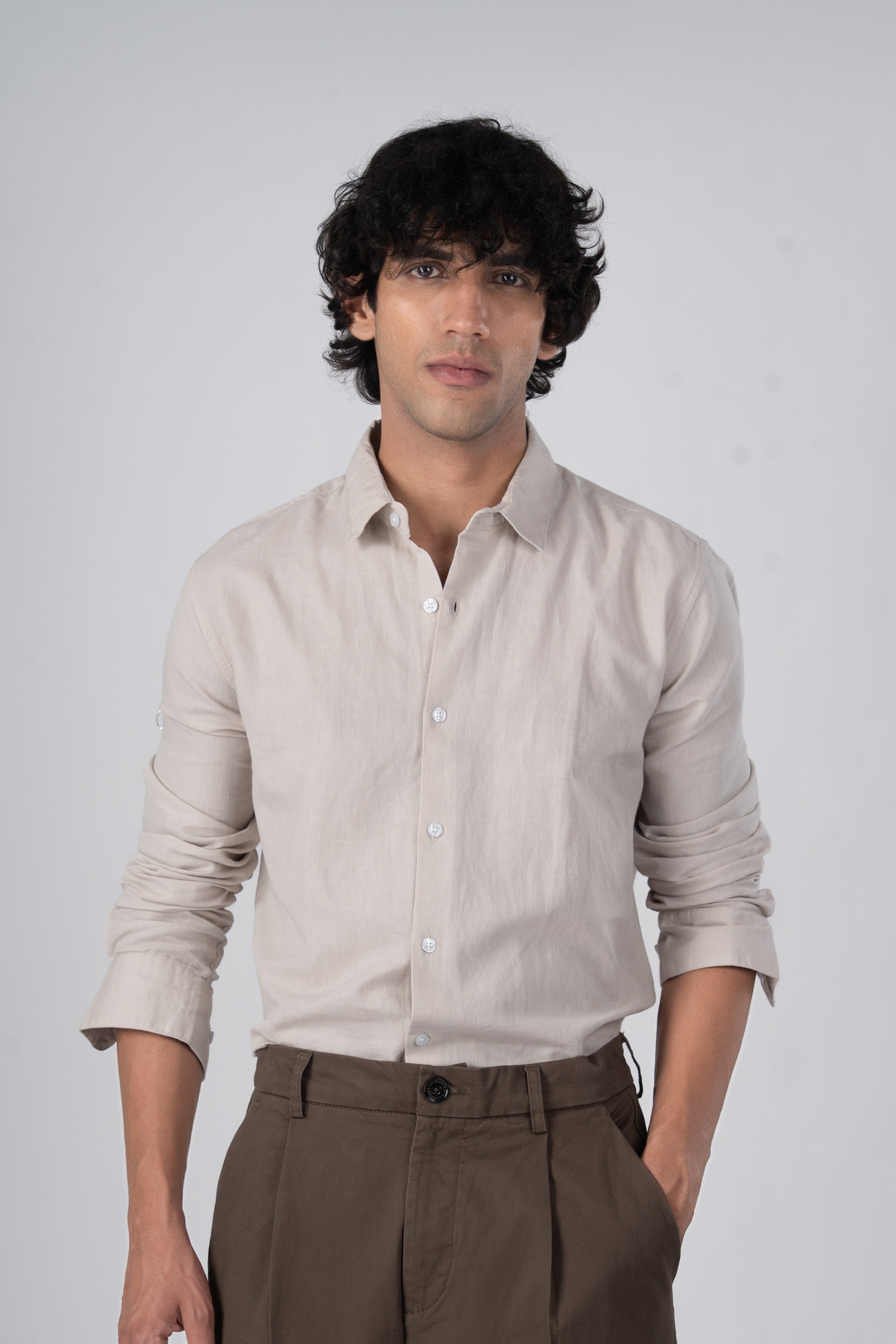 Classic Fused Linen Shirt In Cream