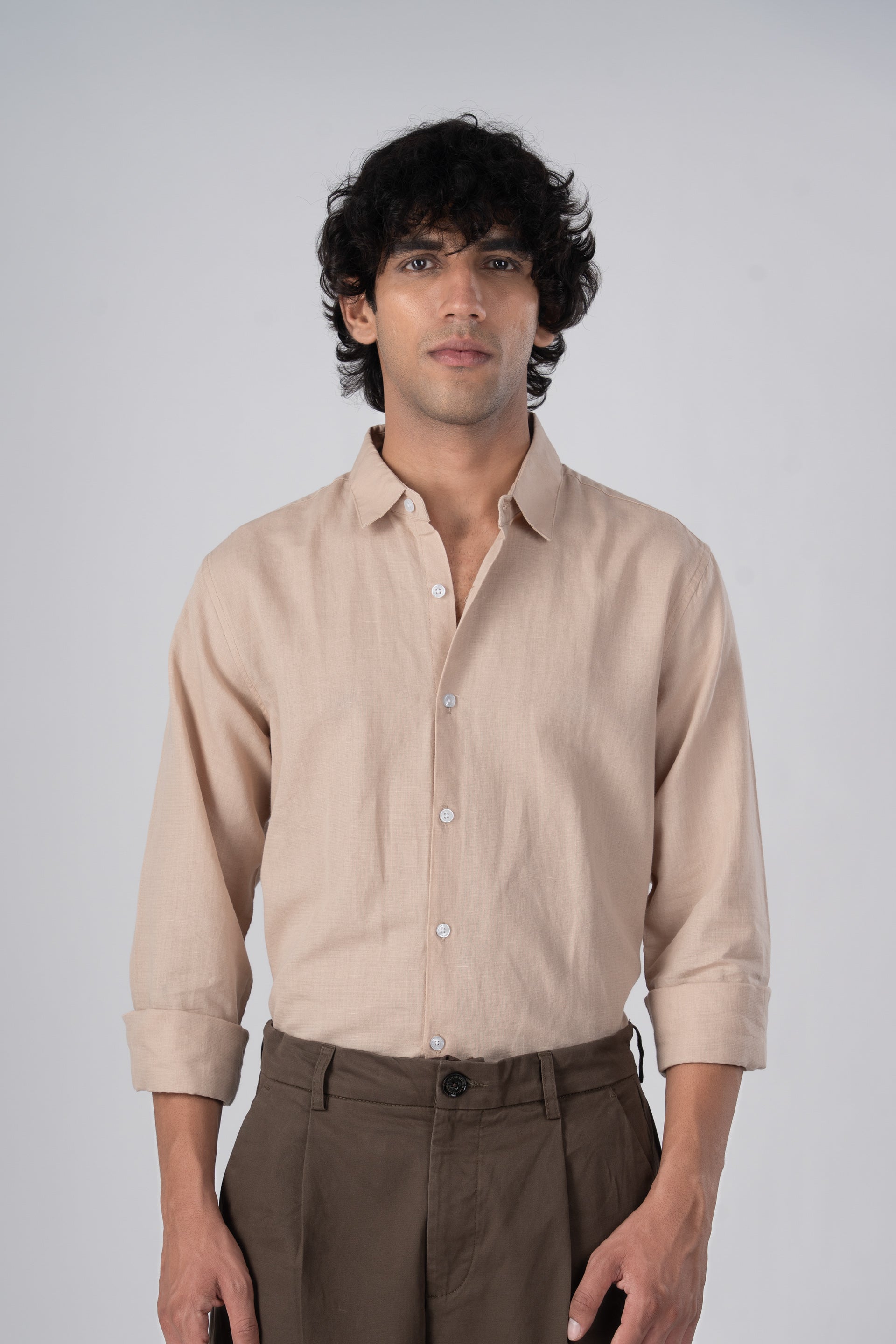 Classic Fused Linen Shirt In Beige
