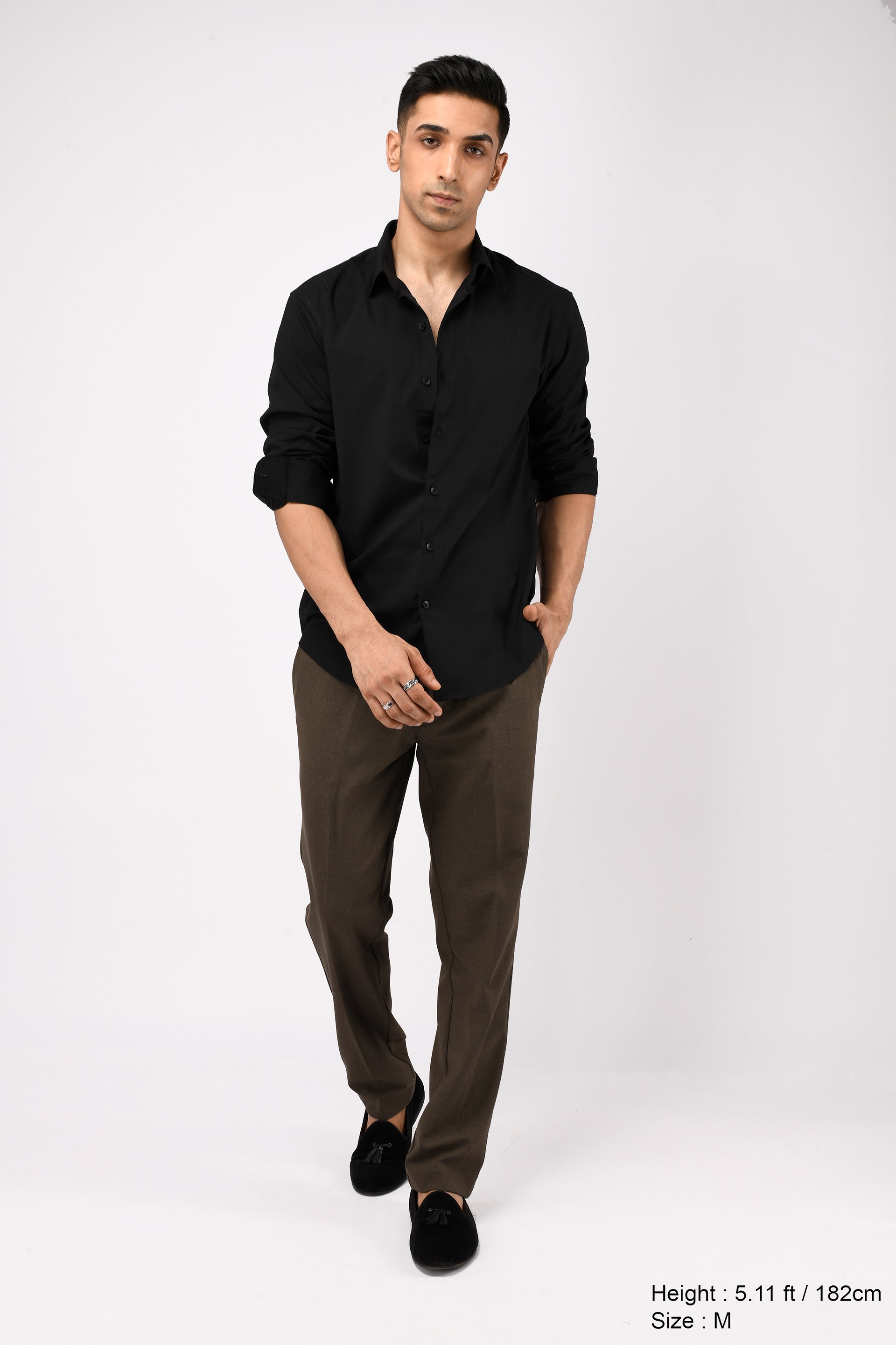 EASY IRON TAILORED TROUSERS IN BROWN