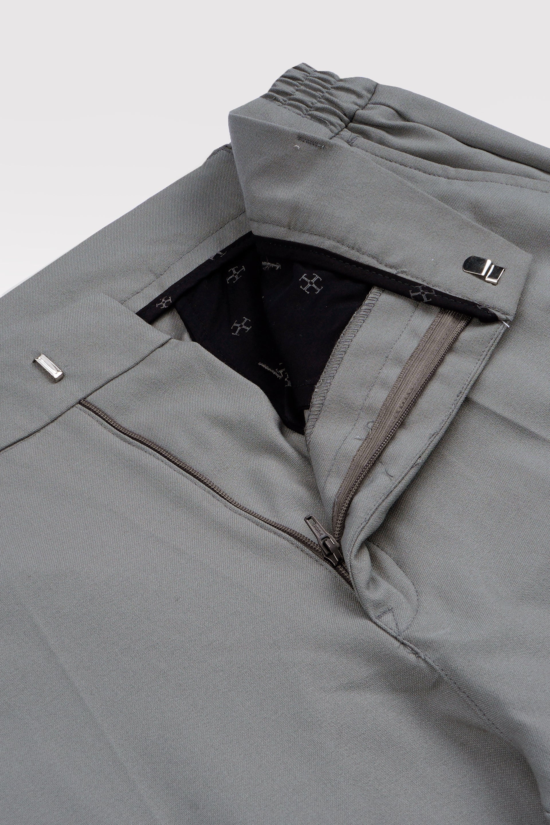 EASY IRON TAILORED TROUSERS IN GREY