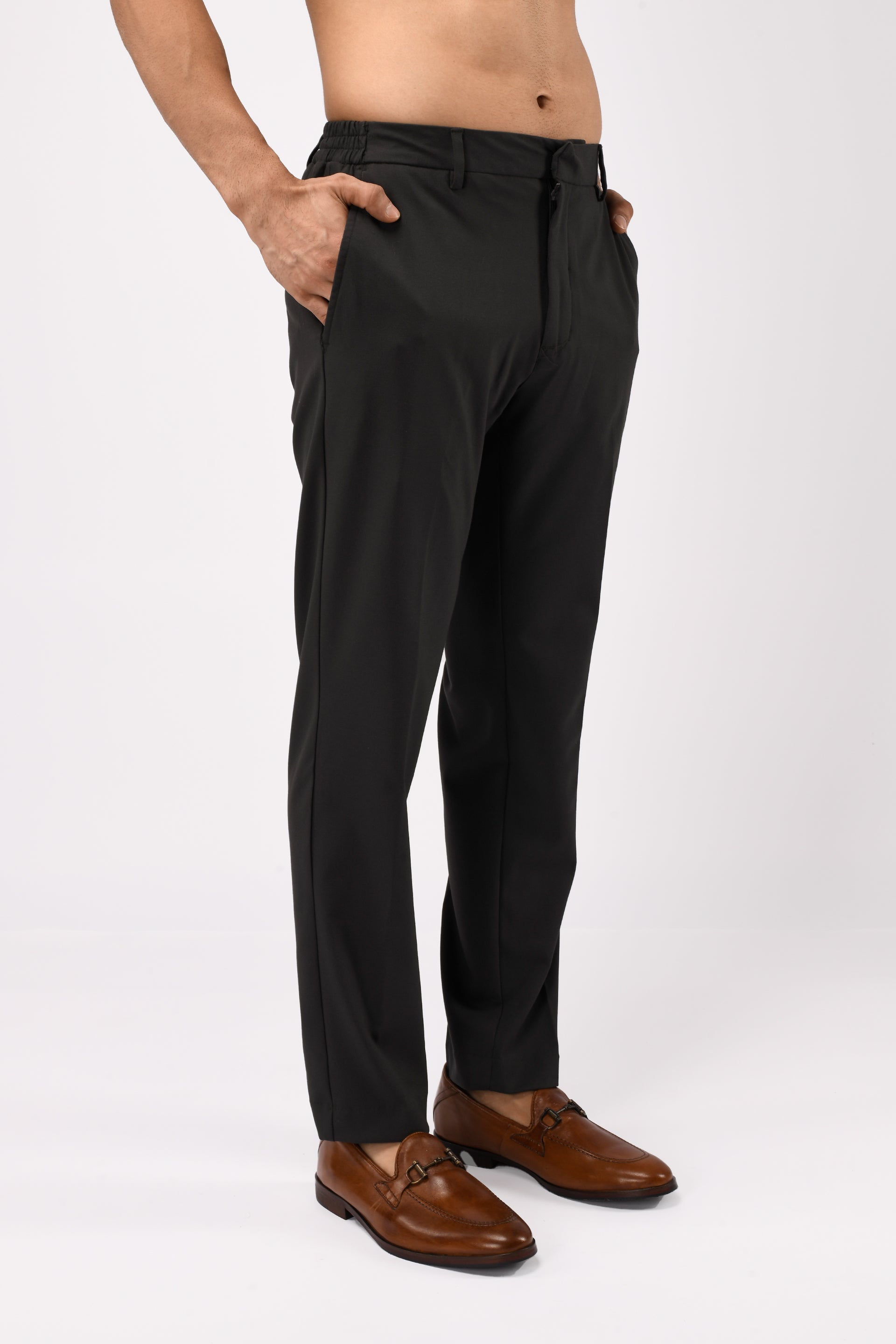 EASY IRON TAILORED TROUSERS IN DARK GREY