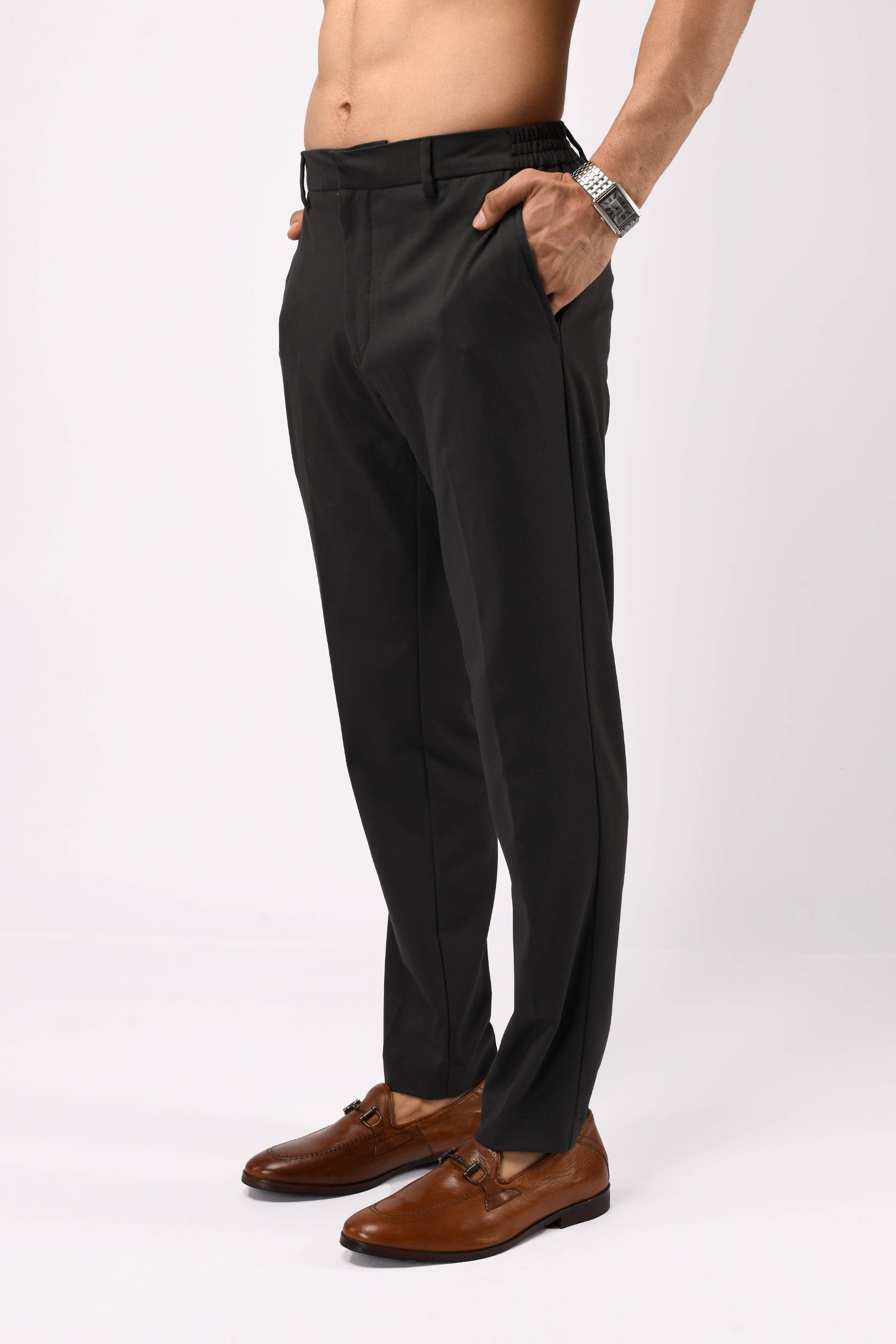 EASY IRON TAILORED TROUSERS IN DARK GREY