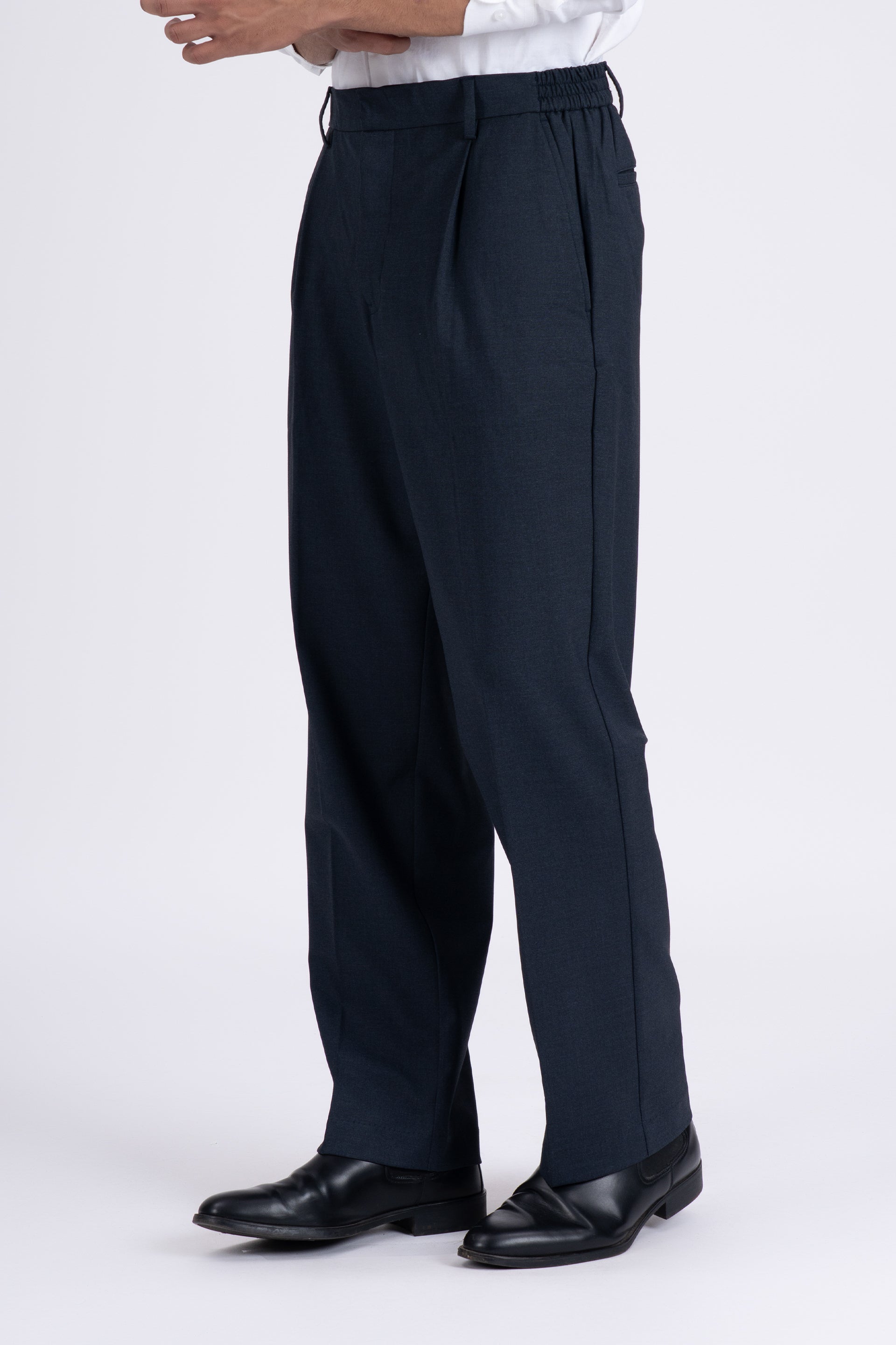 Easy Iron Flexi Relaxed Trouser In Blue