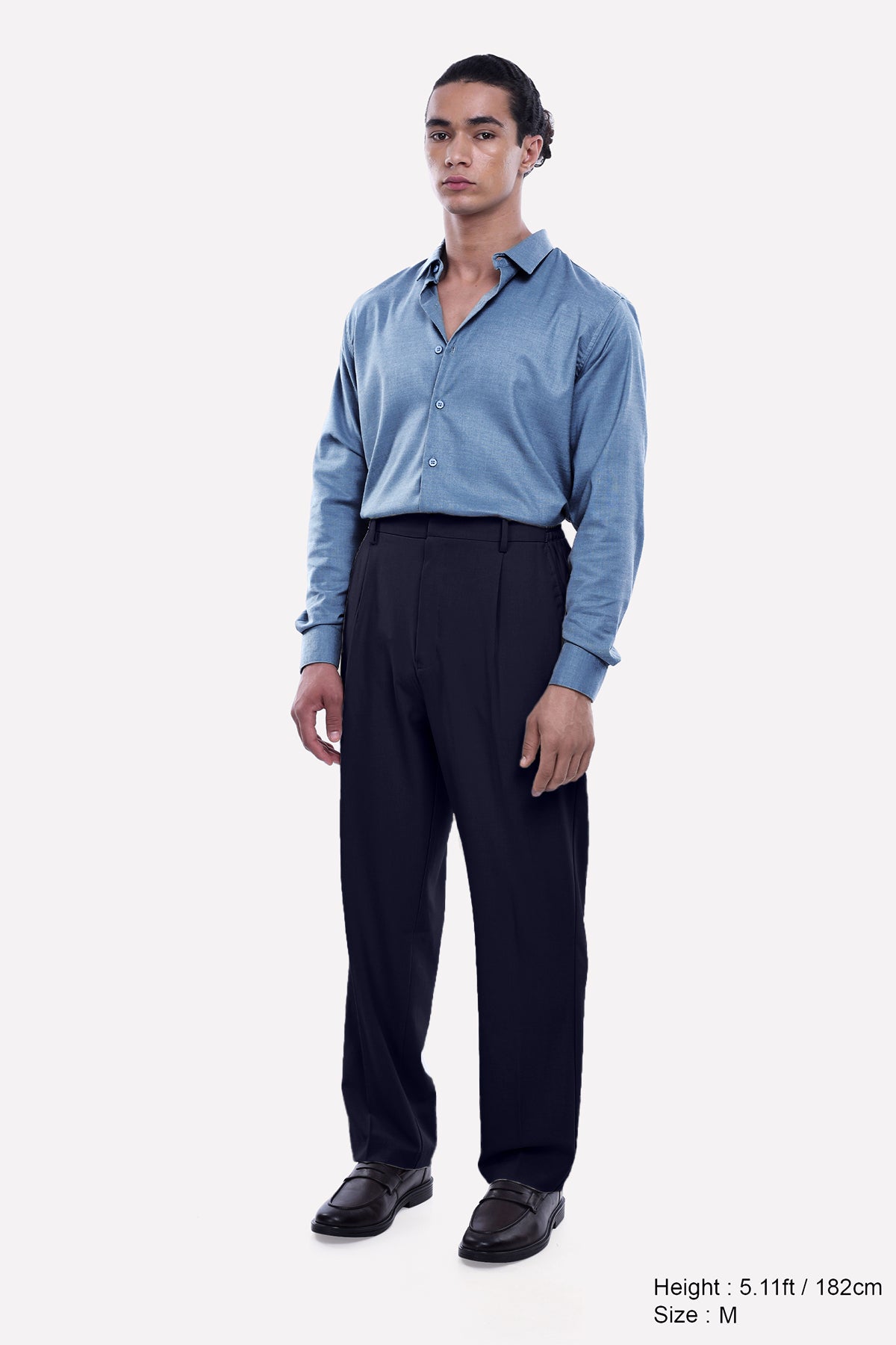EASY IRON RELAXED TROUSERS IN BLUE