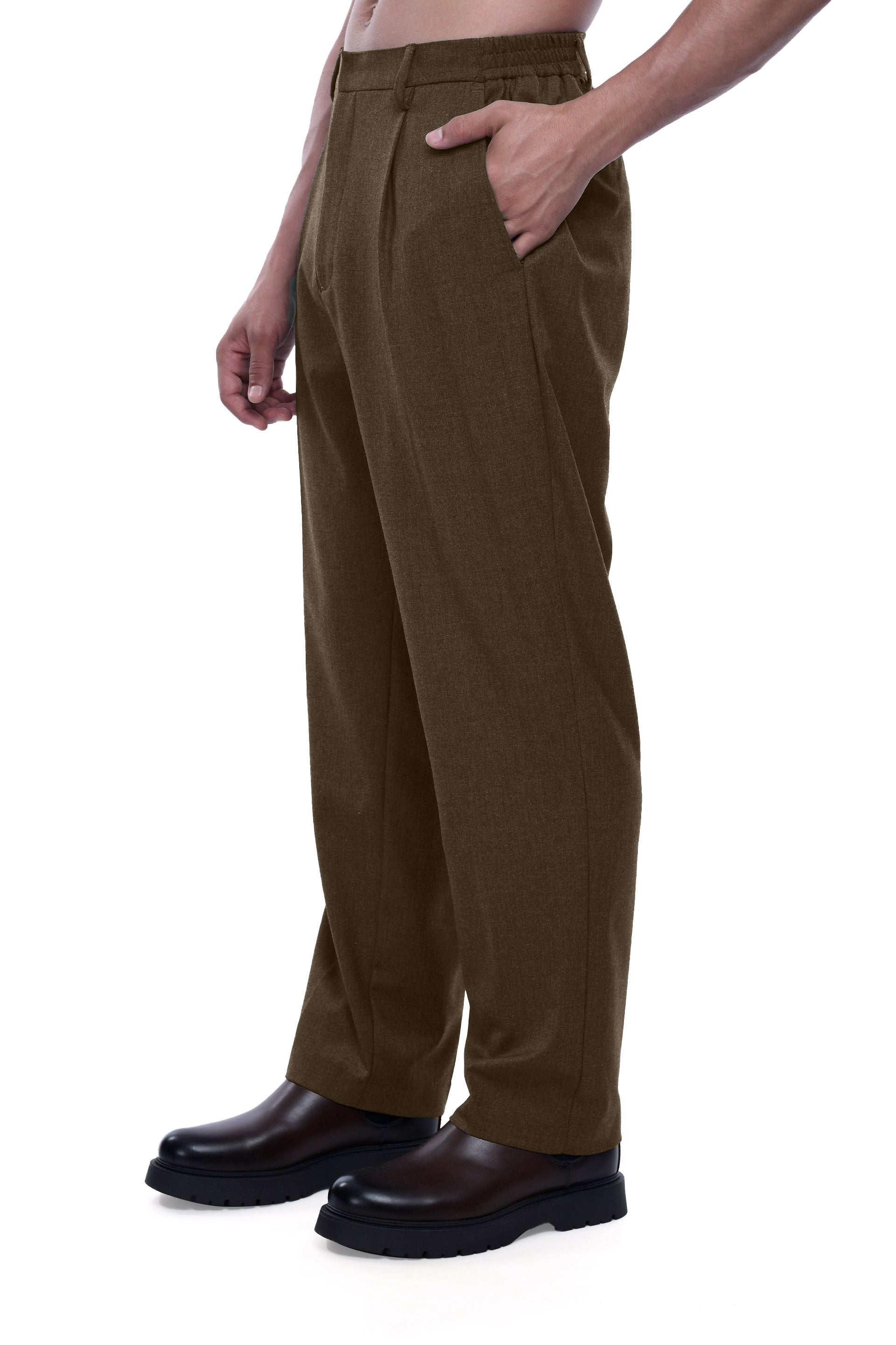 Easy Iron Flexi Relaxed Trouser In Brown