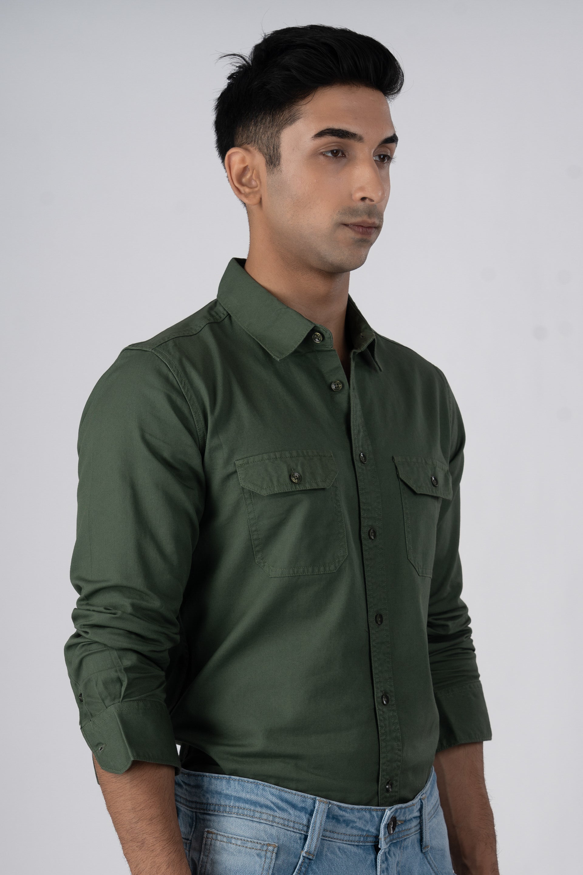 Classic Cotton Cargo Shirt In Green