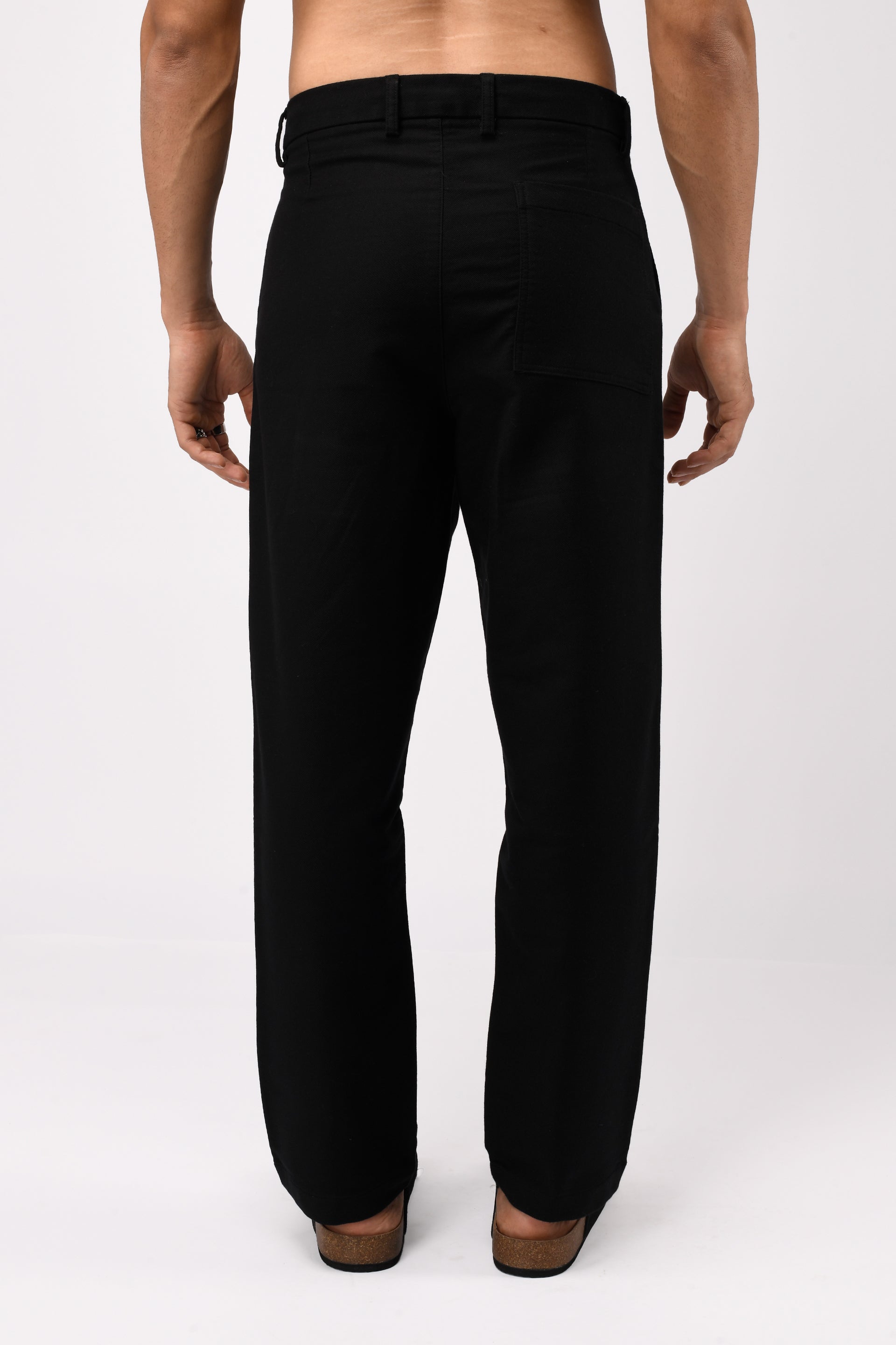 SOFT MODAL RELAXED TROUSERS IN BLACK